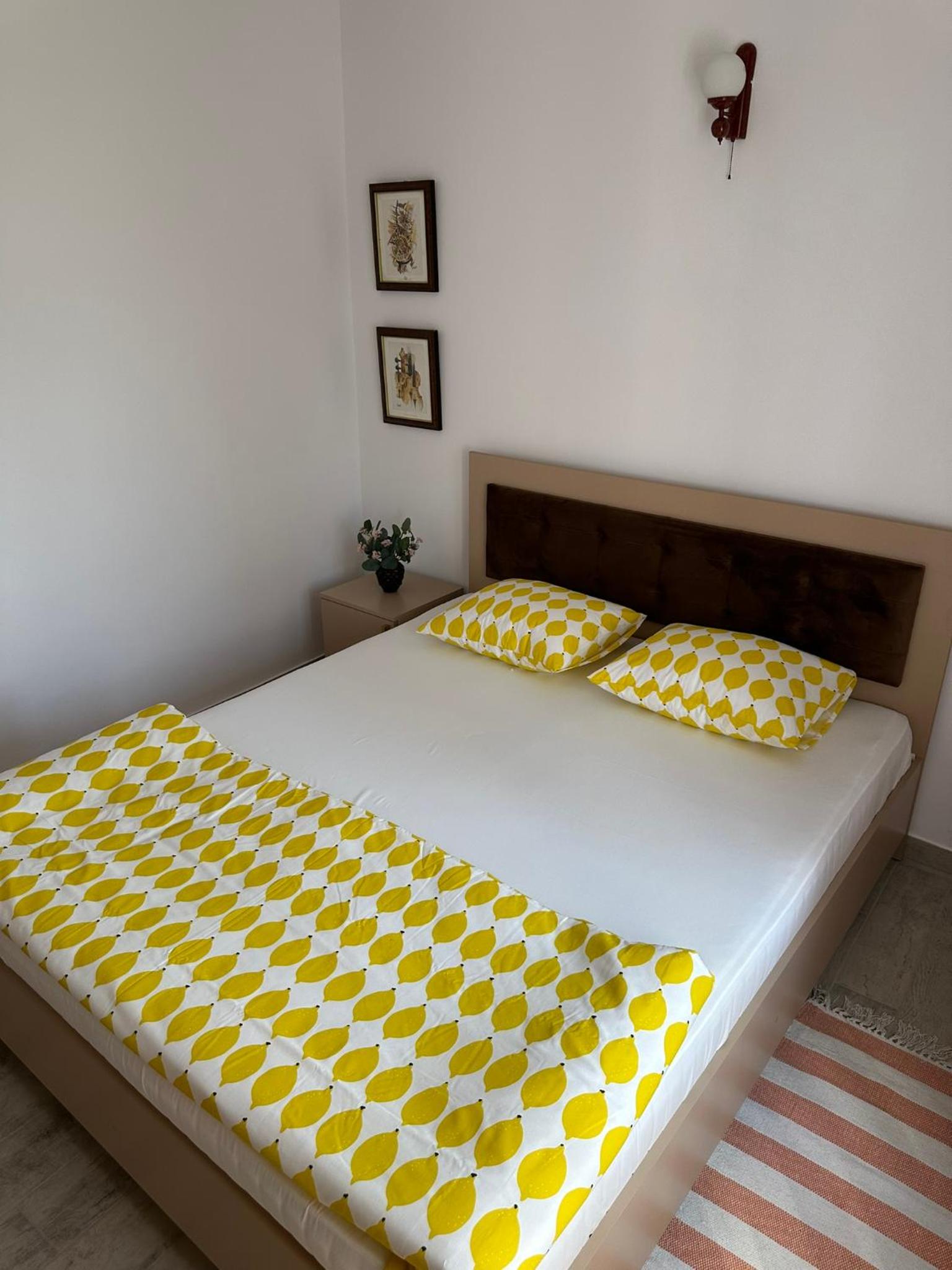 Serenity Apartments and Studios