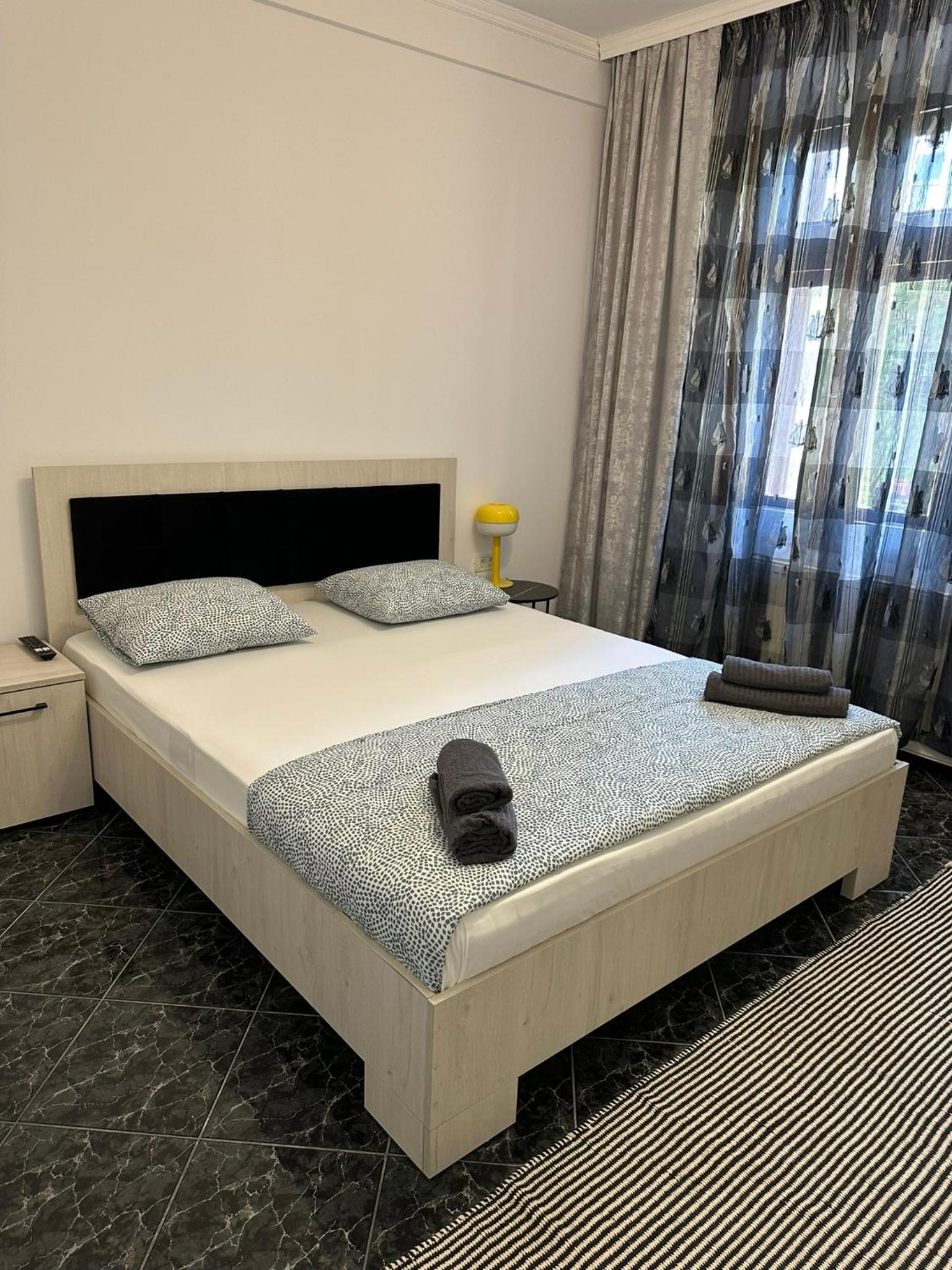 Serenity Apartments and Studios