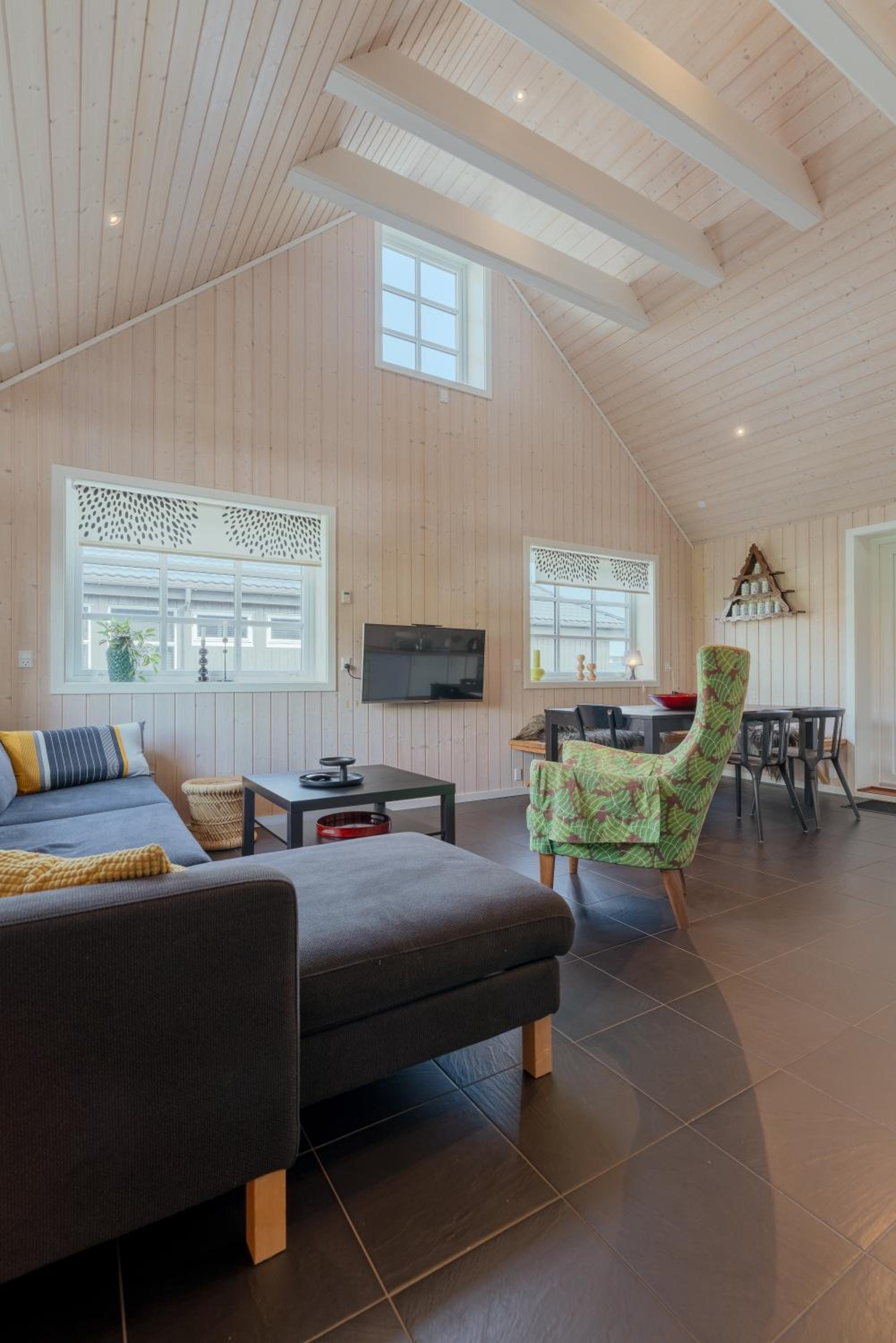 Charming Cottage in Tranquil Village - Hot Tub view 4