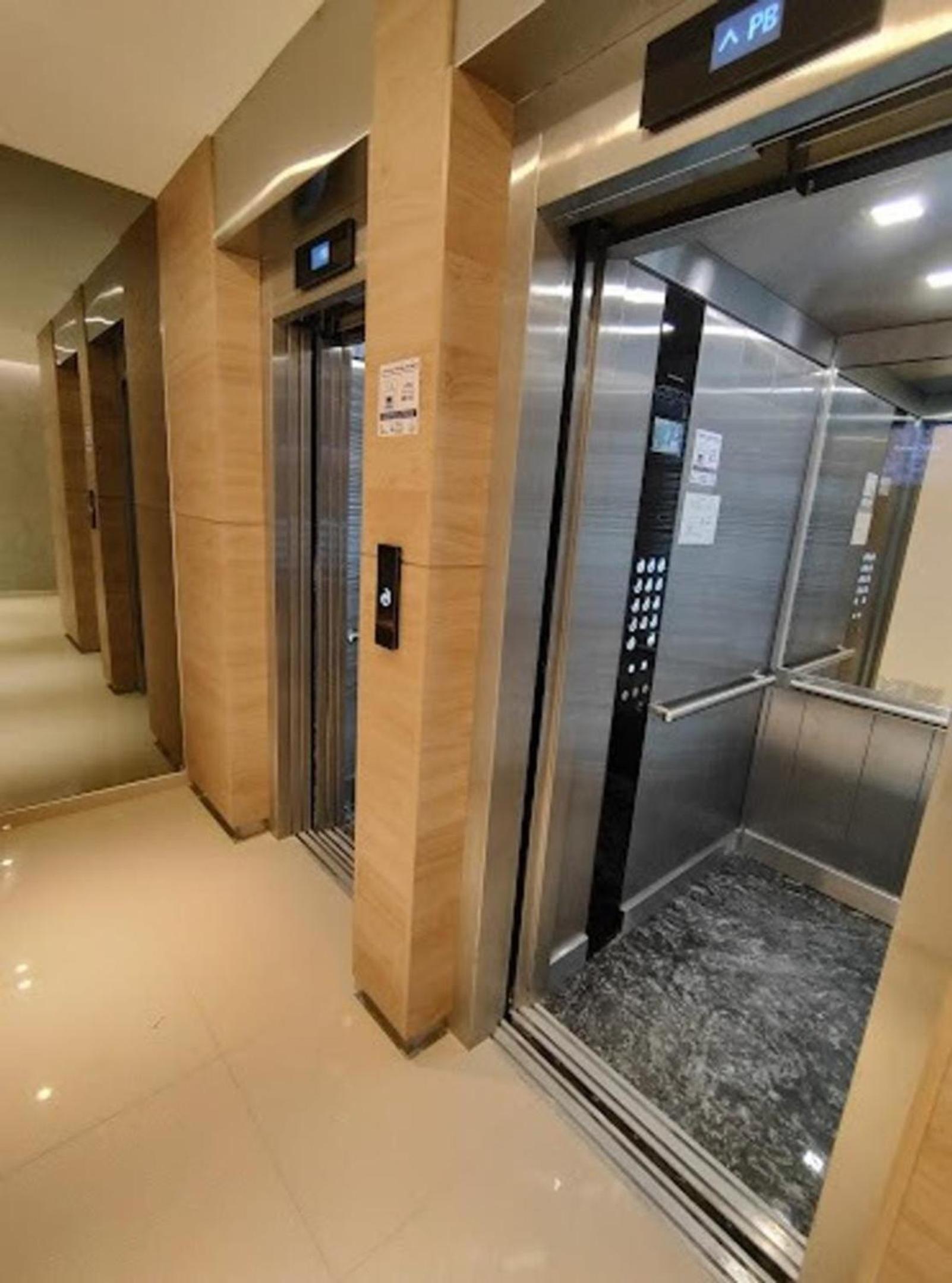 Espectacular Departamento en Pleno Centro con Cochera
