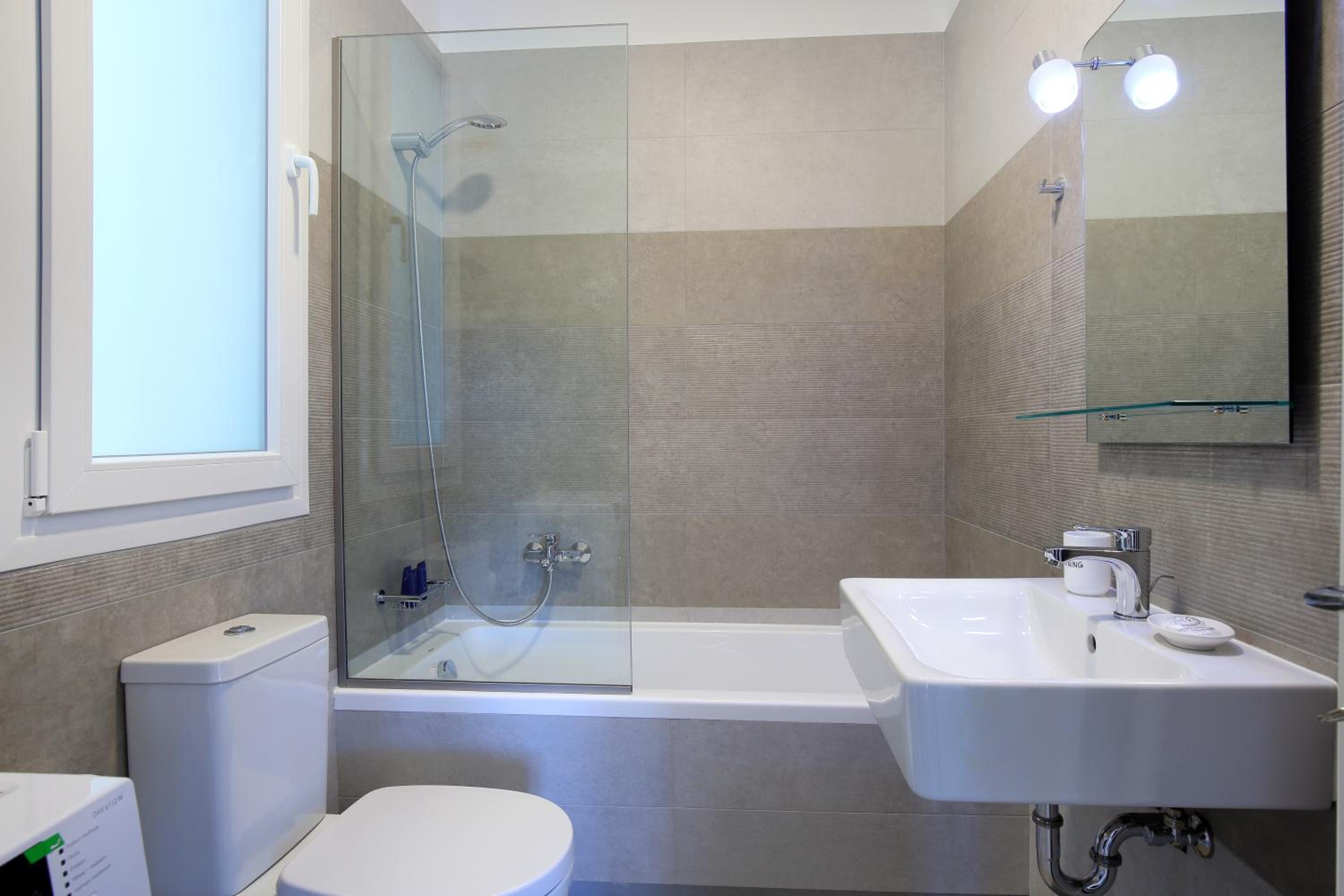 AquaVibe House