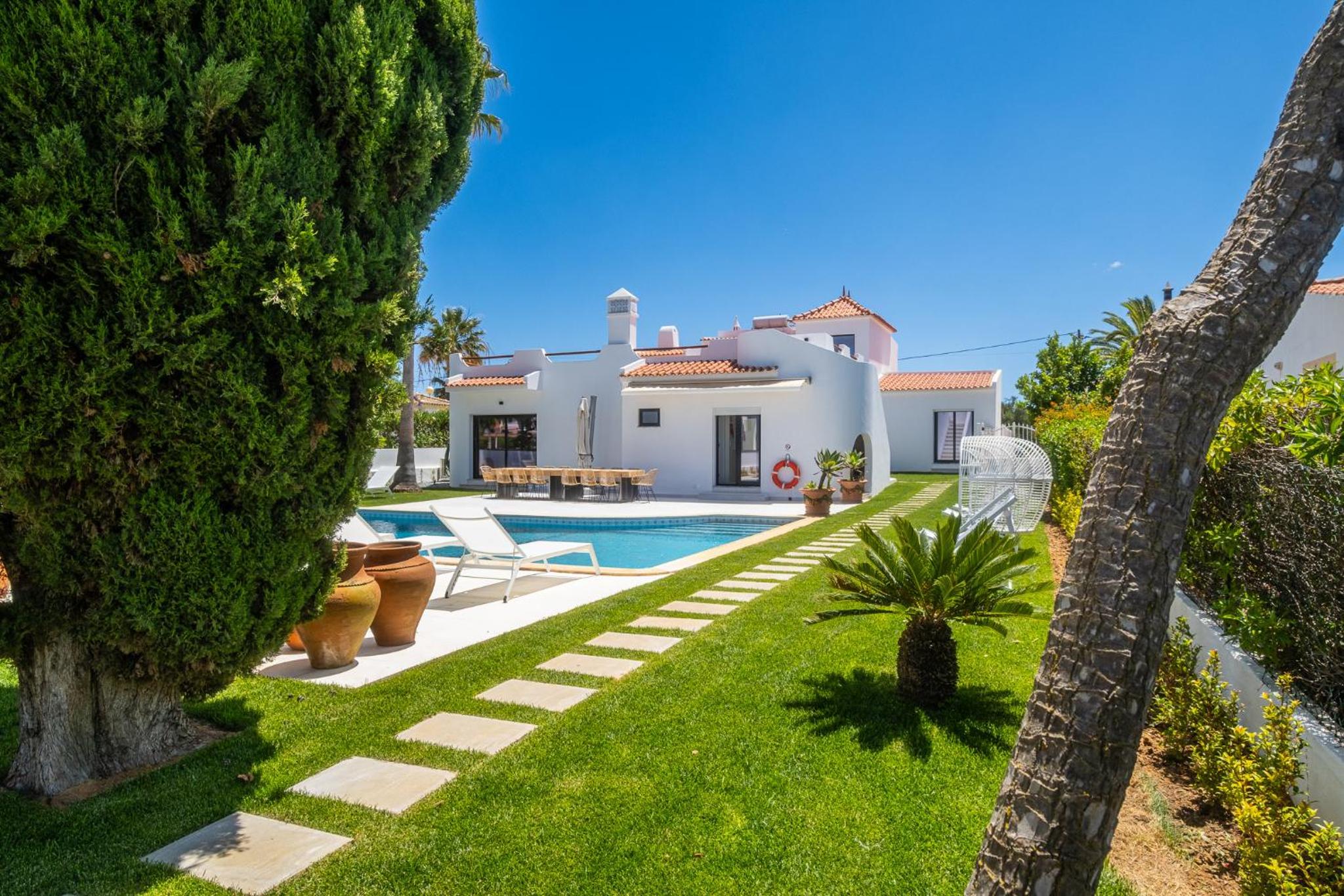 Valbom Luxury Village