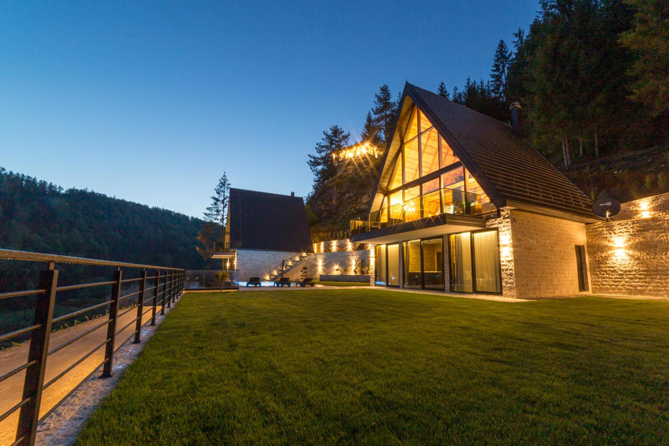 Rajske vile & SPA view 3