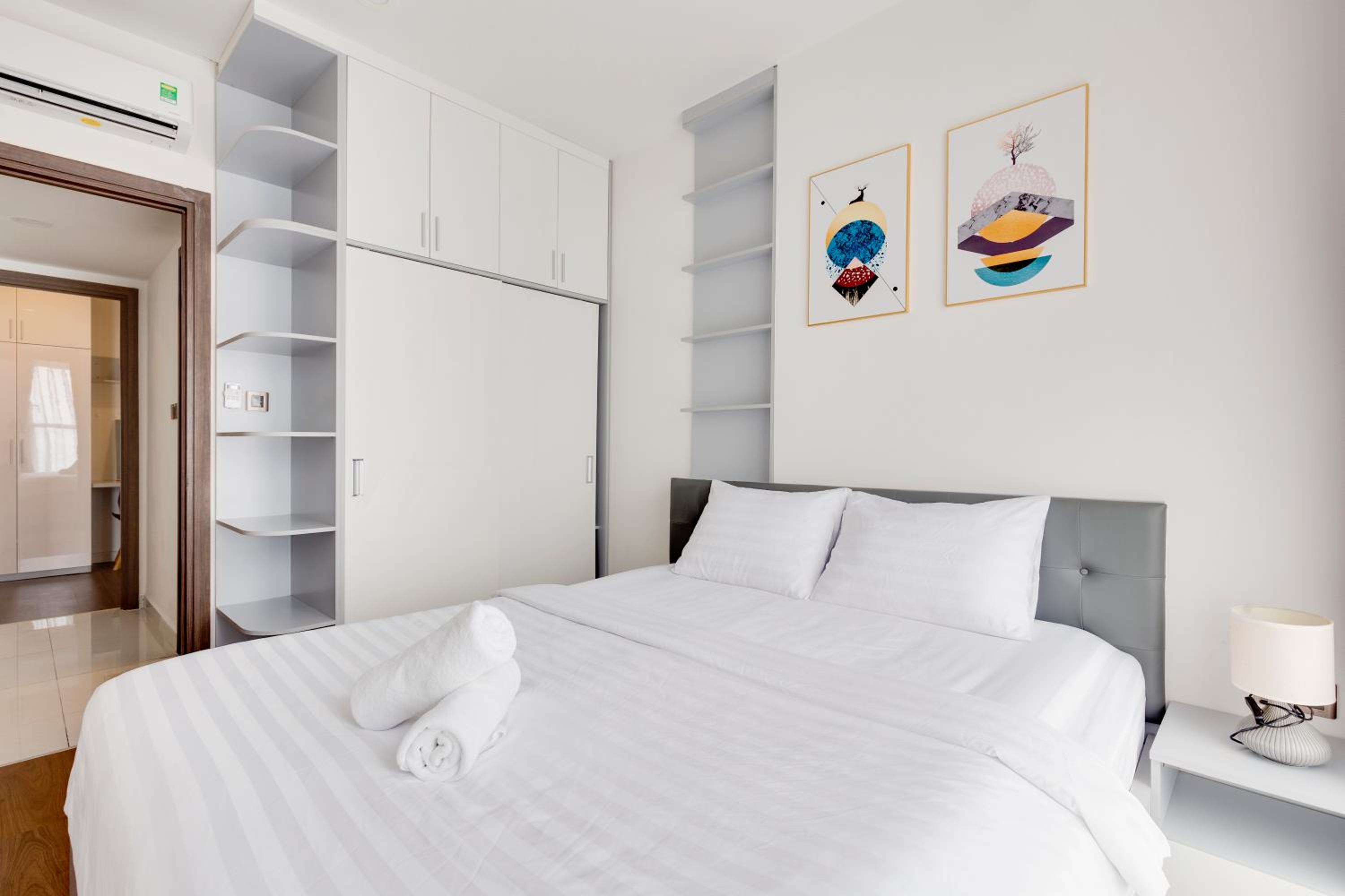 LUM Service Apartment
