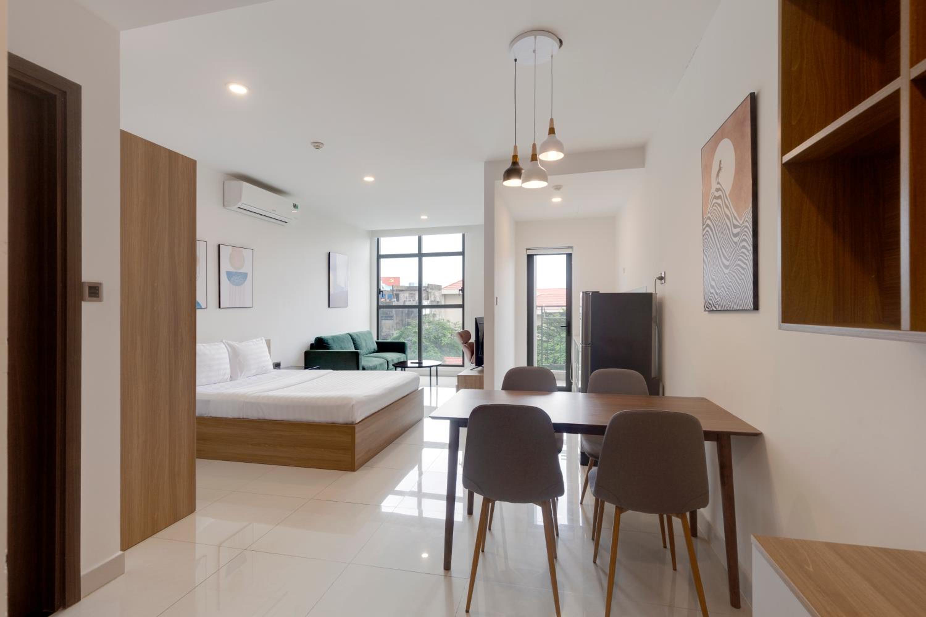 LUM Service Apartment