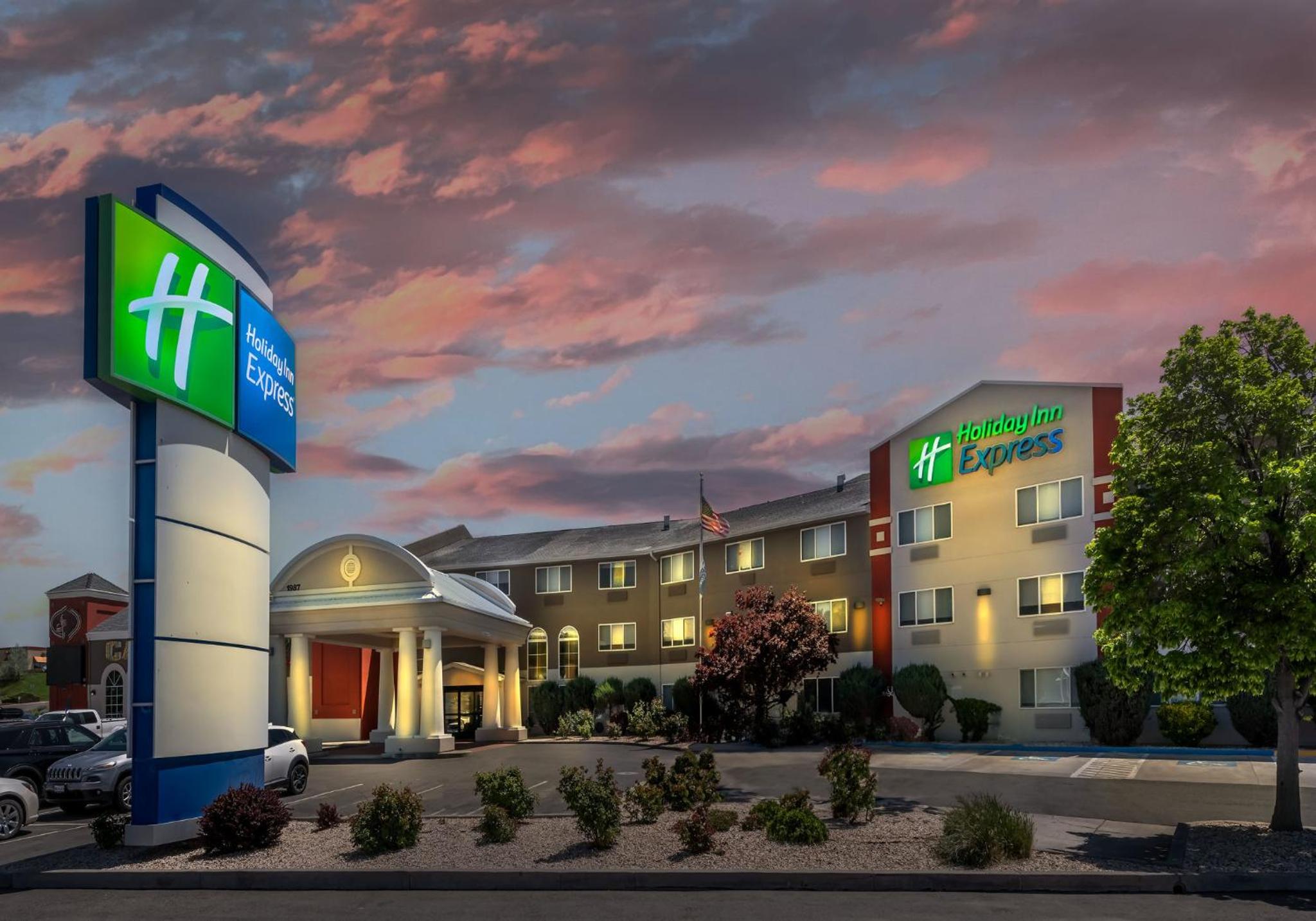 Hotel Holiday Inn Express Winnemucca, an IHG Hotel - Image 1
