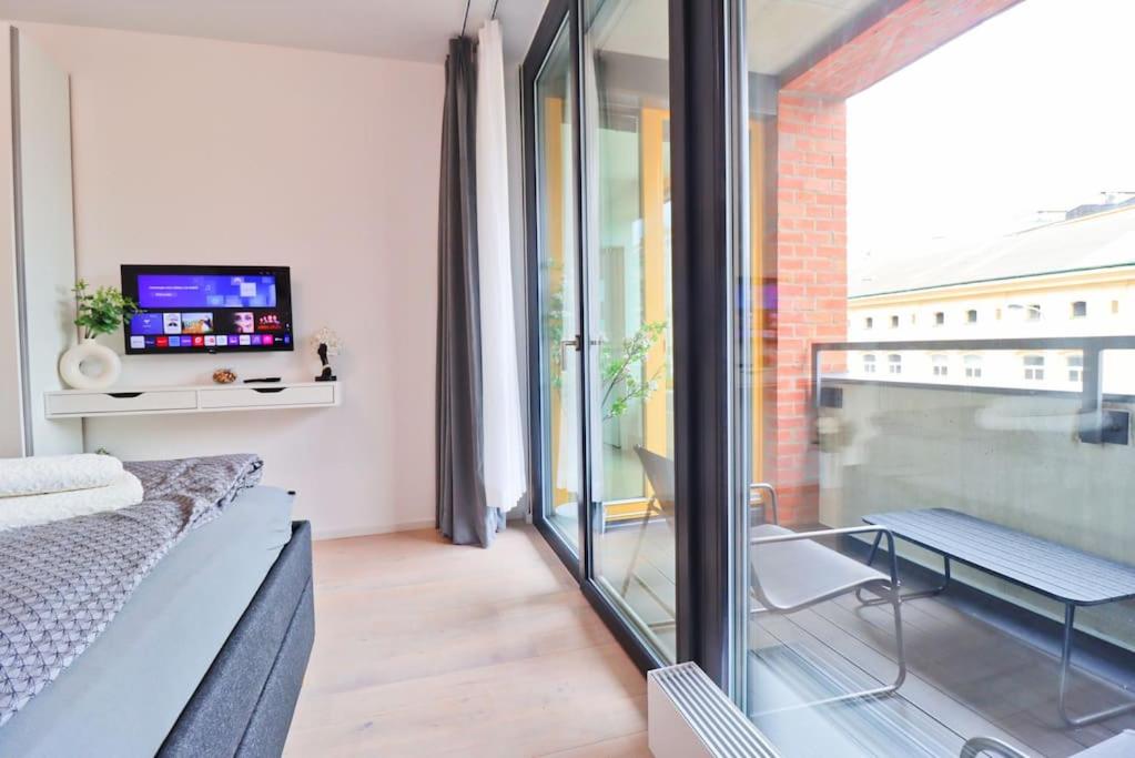 The Peony Apartment in Smichov, Prague 5