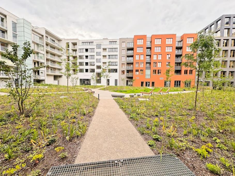 The Peony Apartment in Smichov, Prague 5