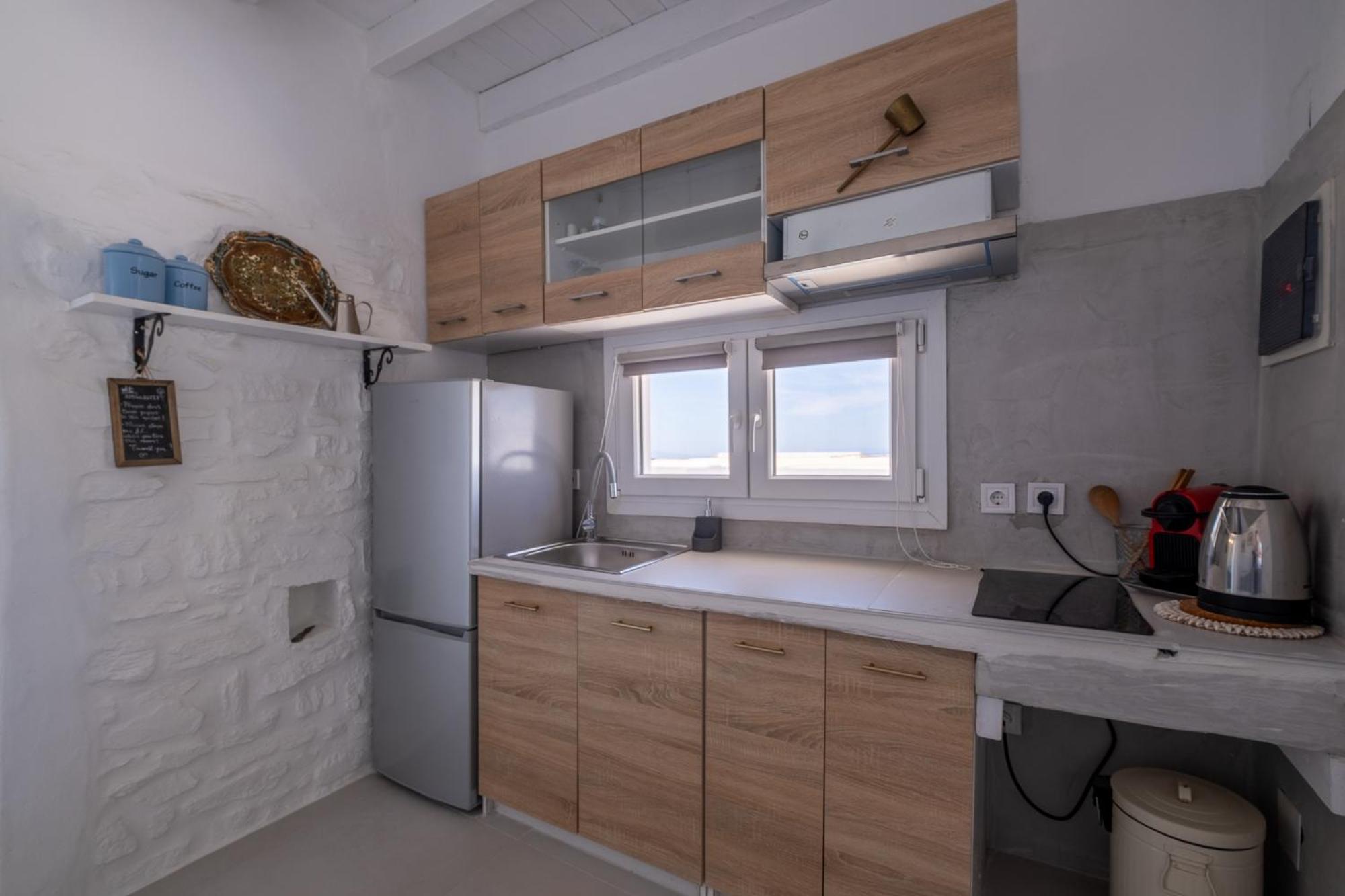 Votsalaki new studio in Parikia Paros view 5