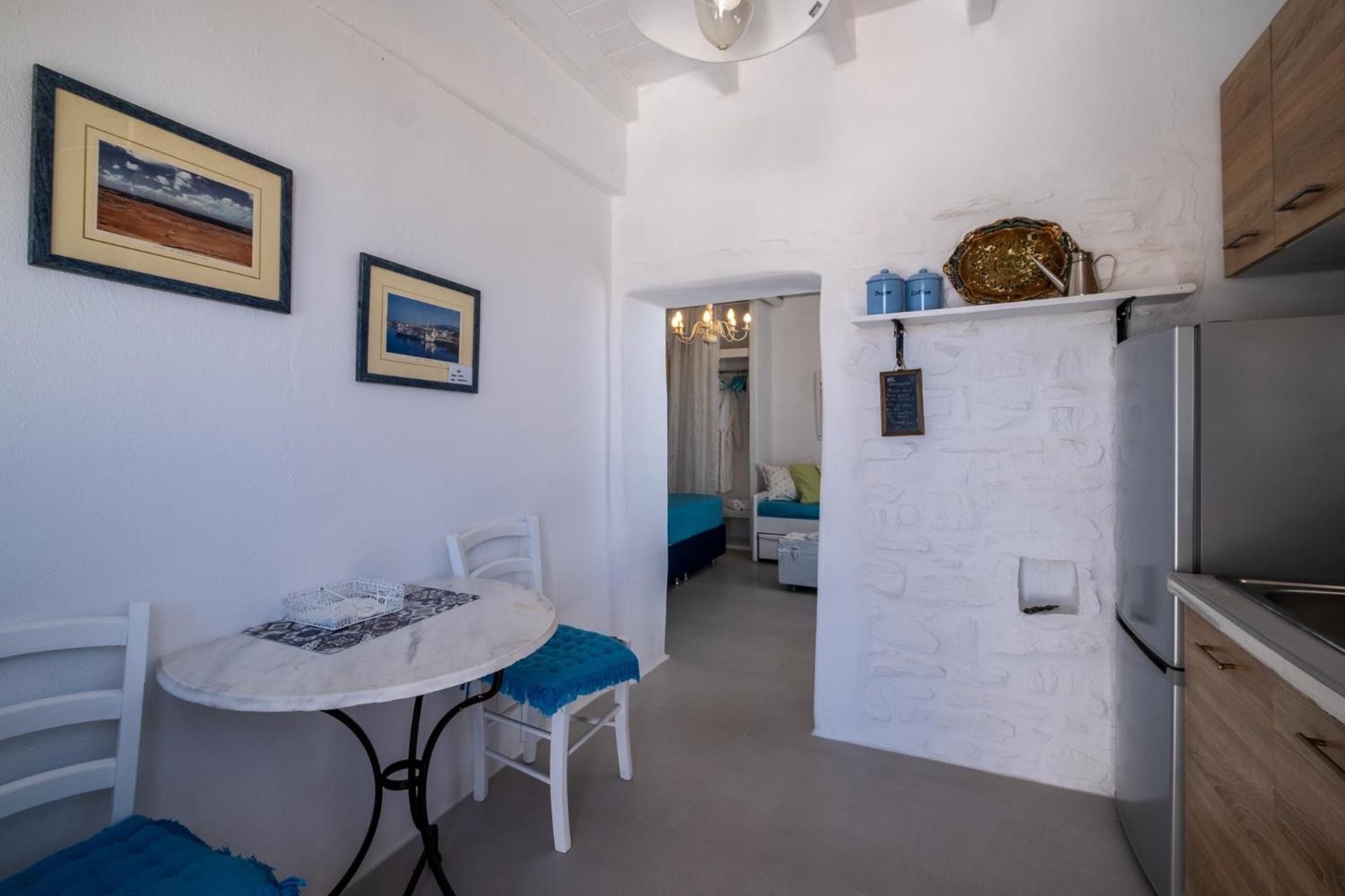 Votsalaki new studio in Parikia Paros view 3