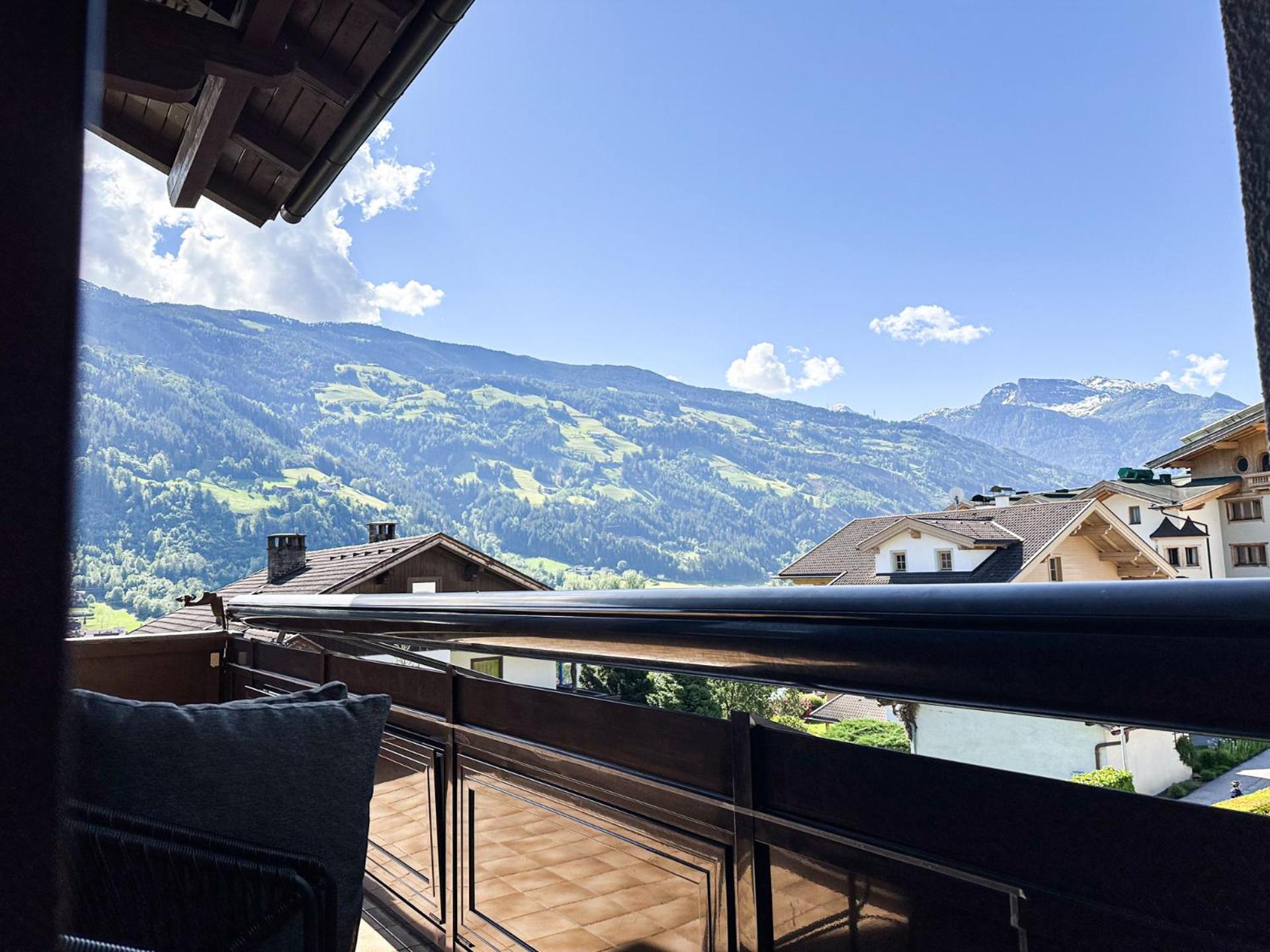 Zillertal Center Apartment Villa