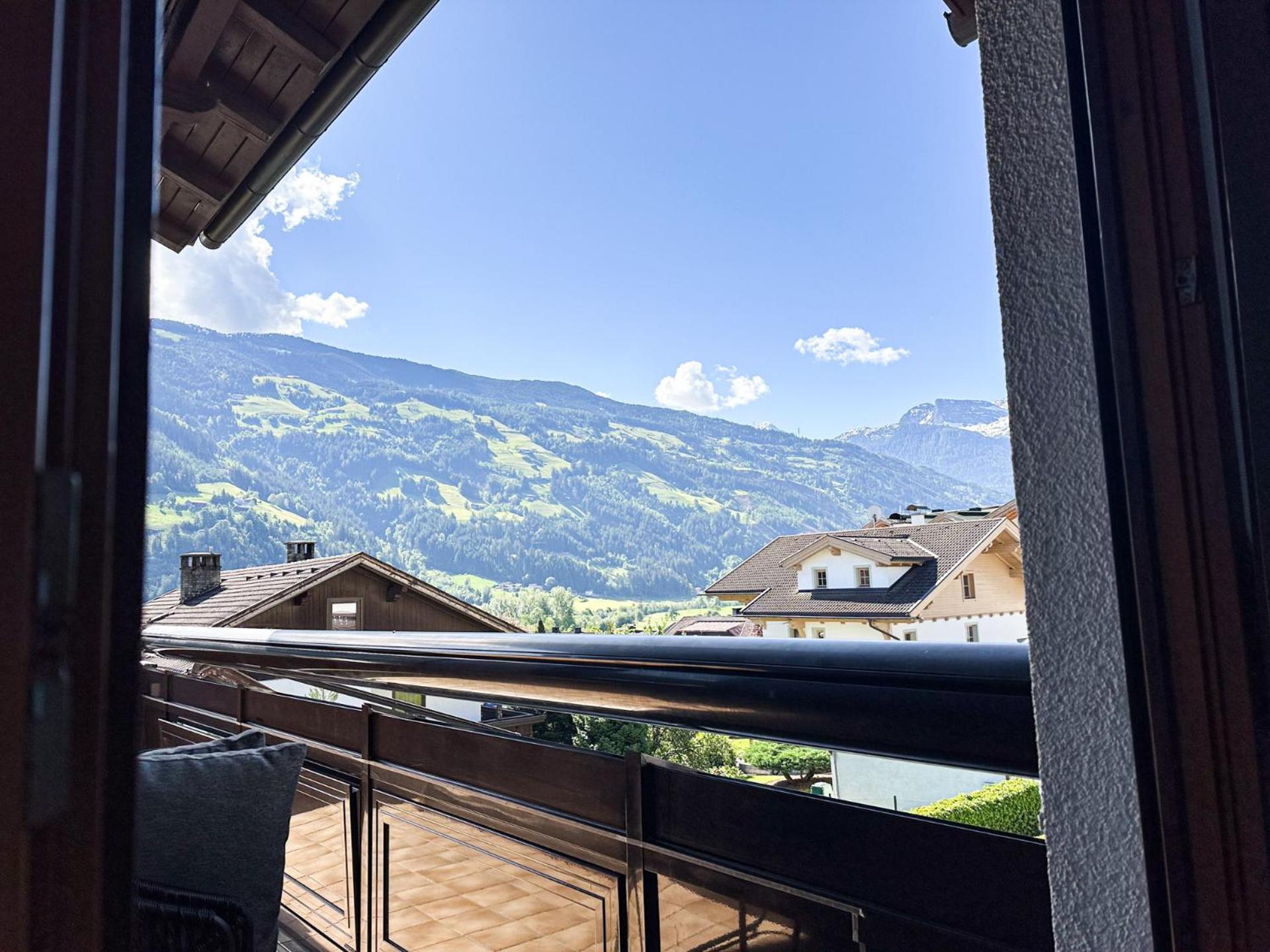 Zillertal Center Apartment Villa