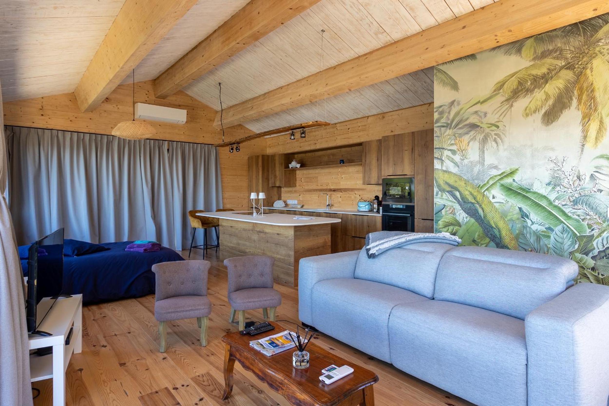 Le Lodge de la Presqu île de Giens Sea and Mountain Pleasure