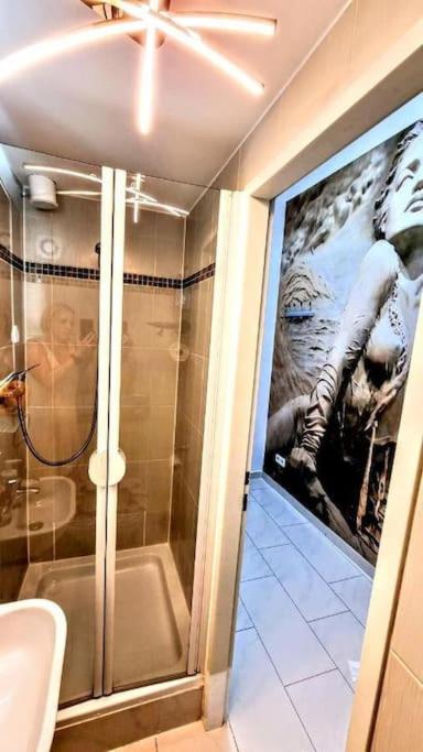 Modern flat with great location for longer stays