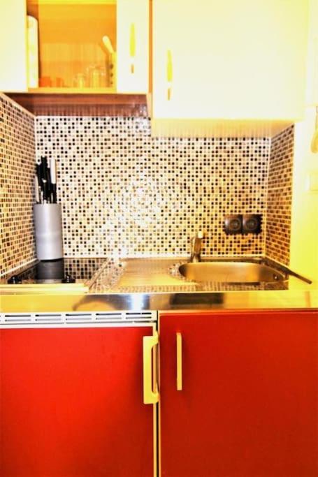 Modern flat with great location for longer stays