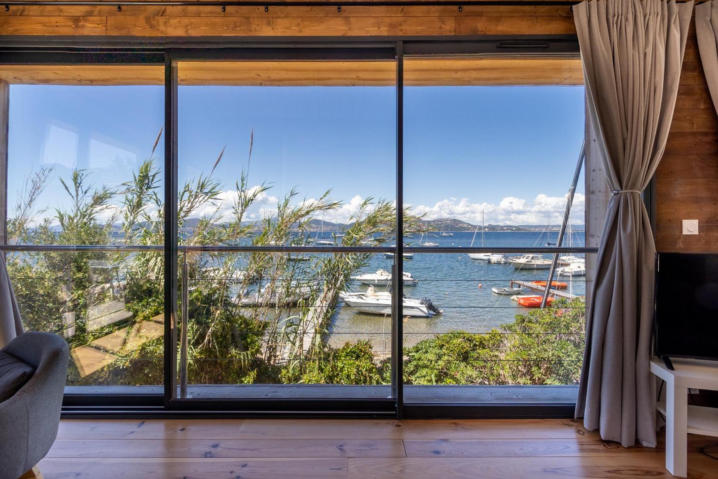 Le Lodge de la Presqu île de Giens Sea and Mountain Pleasure