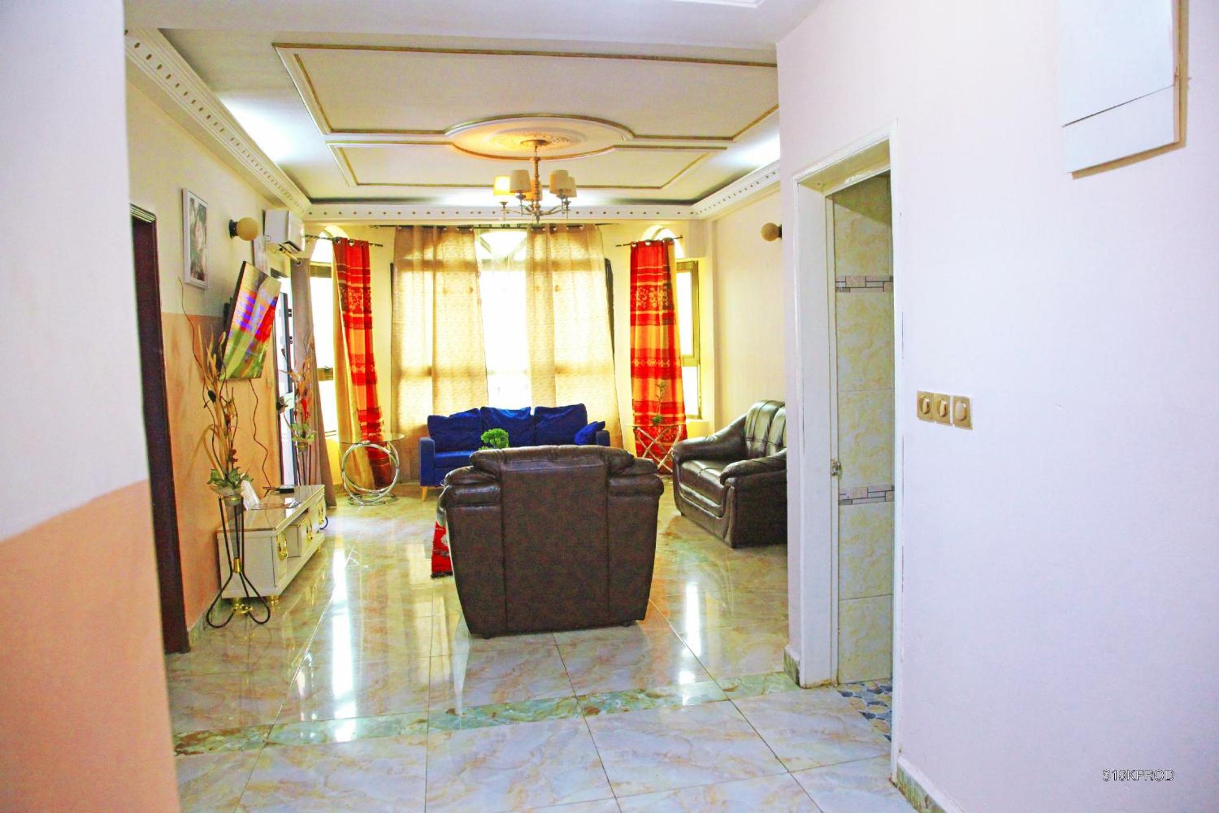 Chris Complex Executive Stays -Luxury Furnished Apartments and Guesthouses In Yaounde