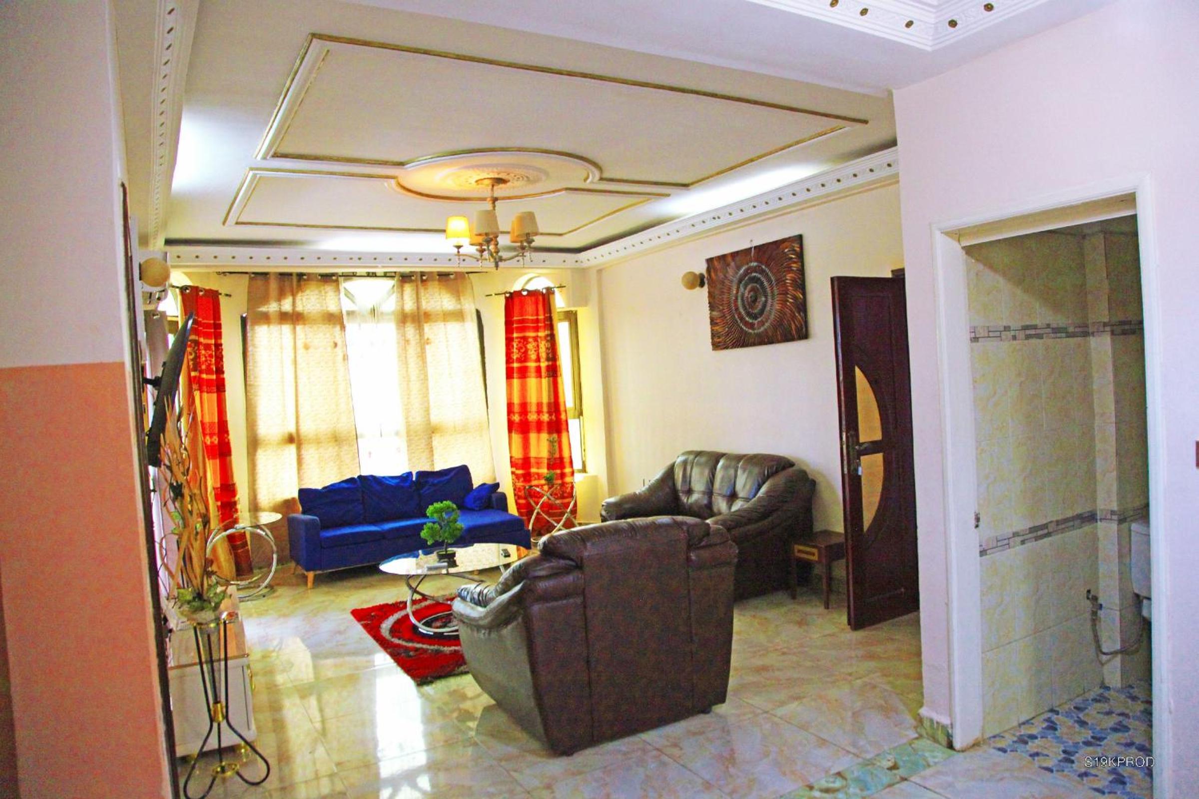 Chris Complex Executive Stays -Luxury Furnished Apartments and Guesthouses In Yaounde
