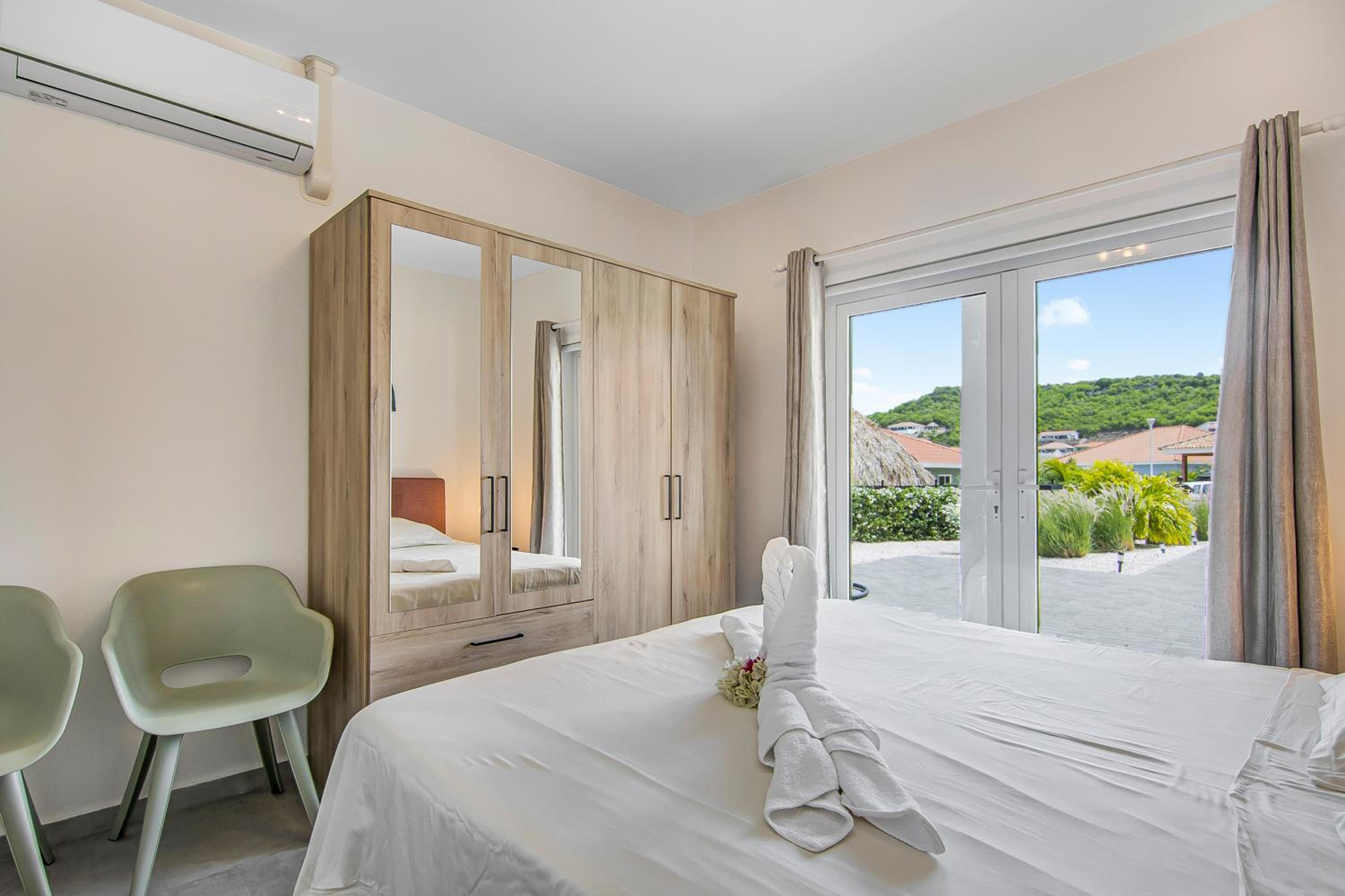 Villa Nisa - HOMEofEase - Villapark Fontein