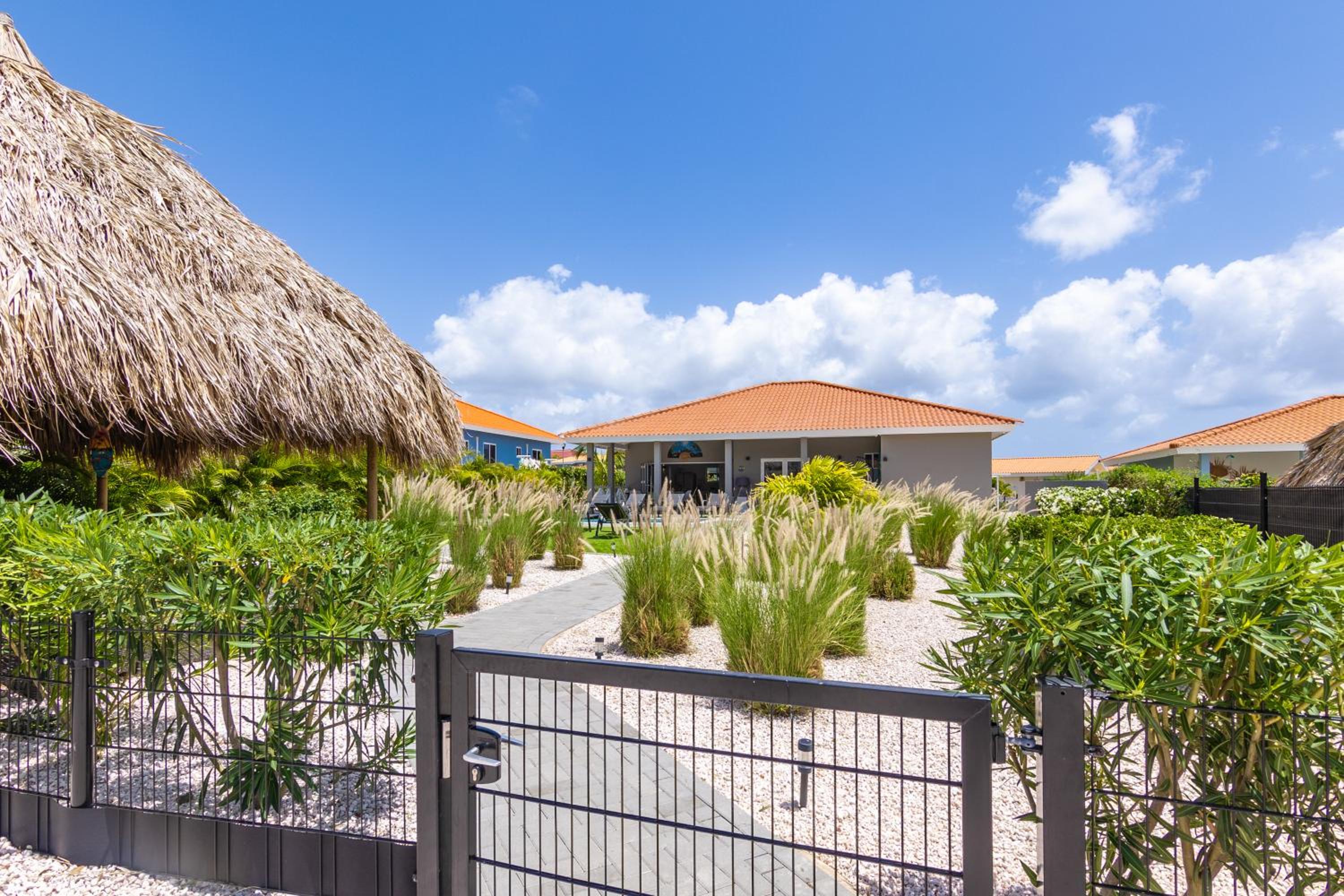 Villa Nisa - HOMEofEase - Villapark Fontein