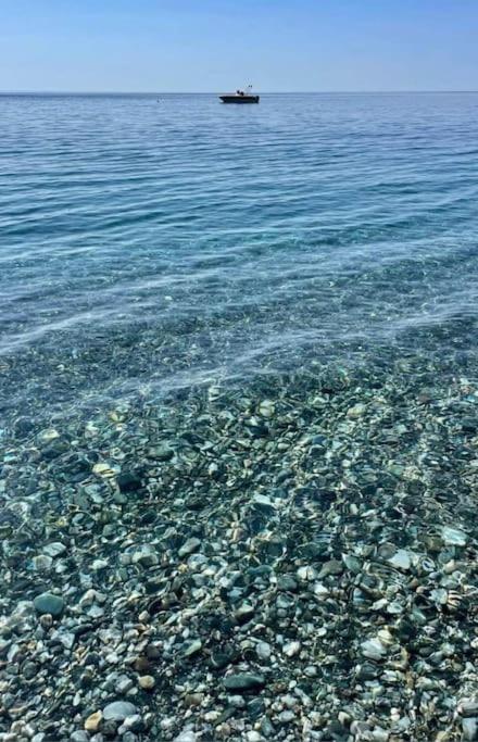 La Riva blu view 3