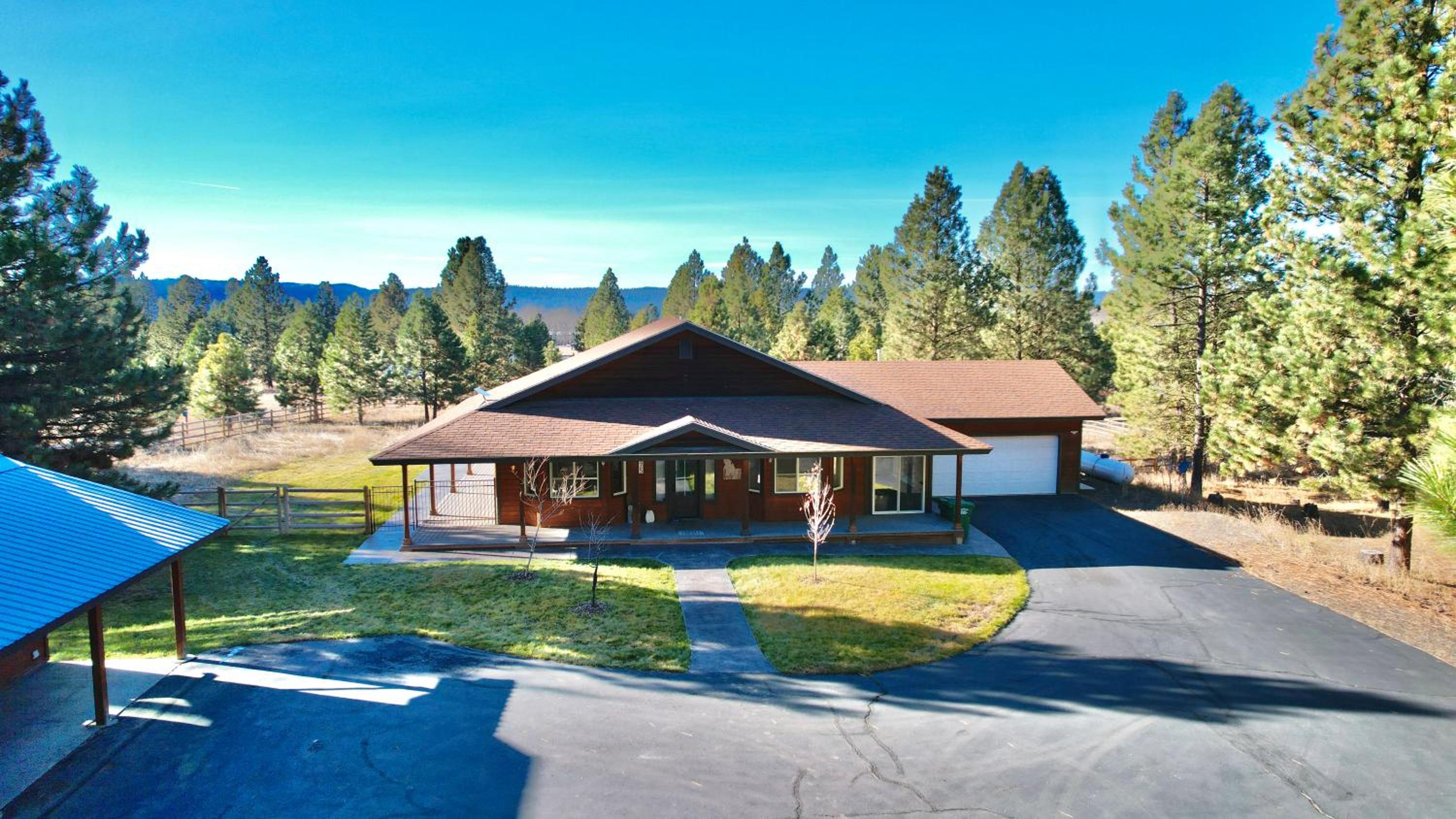 Renovare' - Pet friendly - Trailer parking - Hot tub - Fireplace