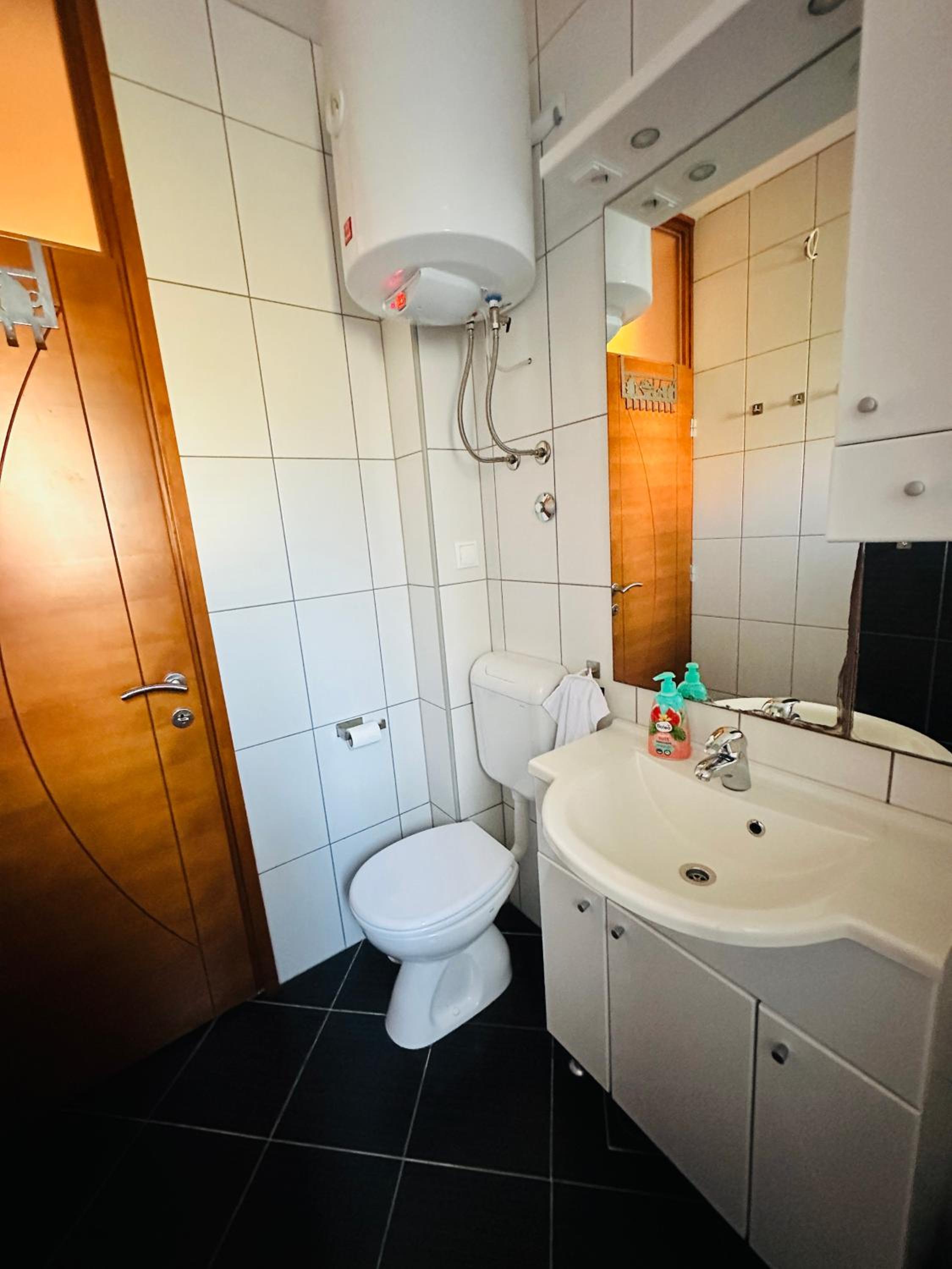 Appartement für 7: Zentrale Lage mit Privatparkplatz