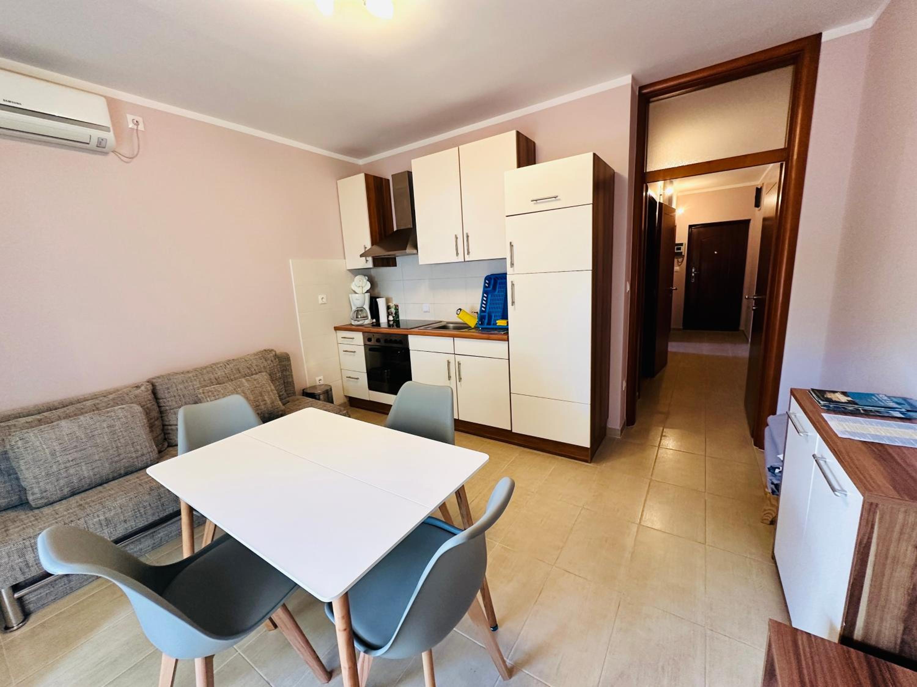 Appartement für 7: Zentrale Lage mit Privatparkplatz
