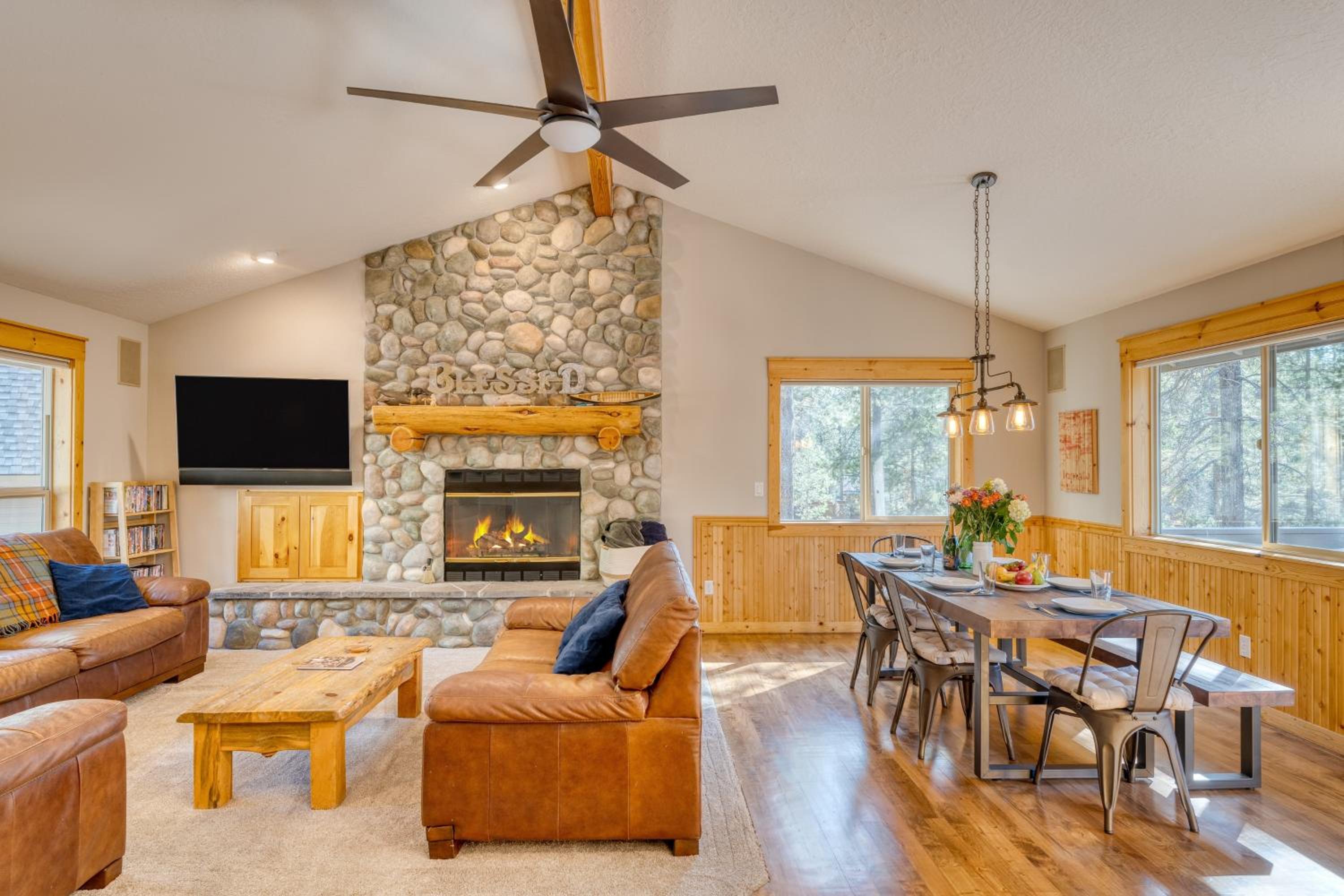 Quail by AvantStay Great Location Game Room Hot Tub Deck