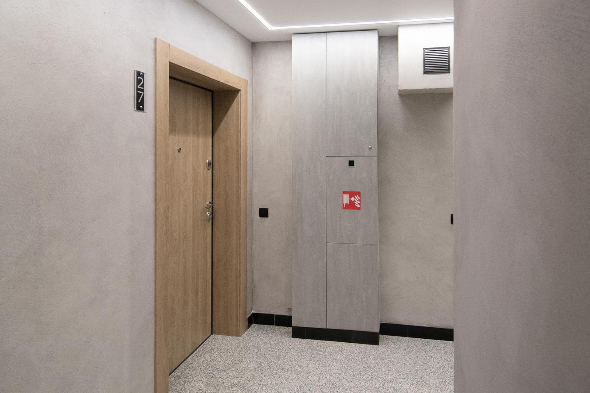 Sky view flat with parking