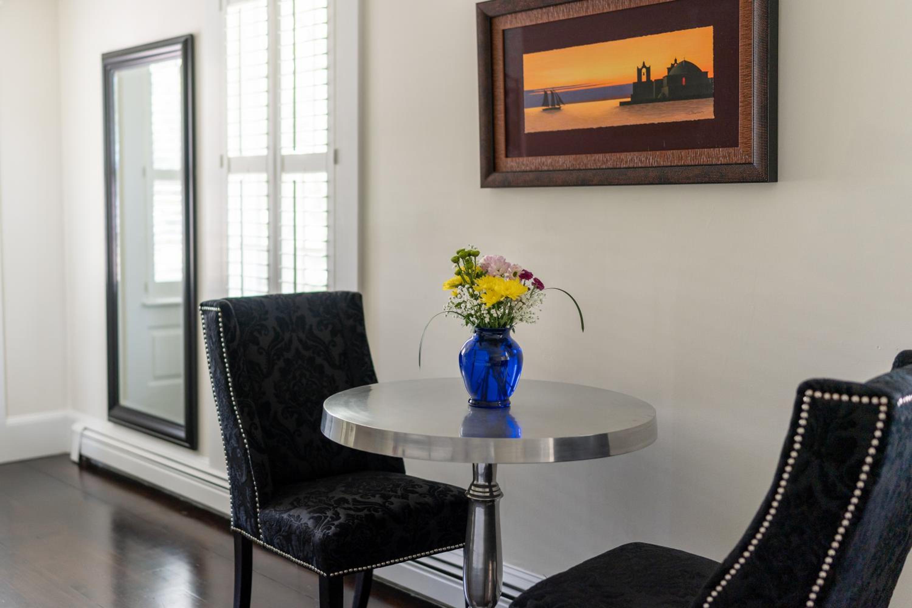 The Platinum Pebble Boutique Inn - Adults Only Property