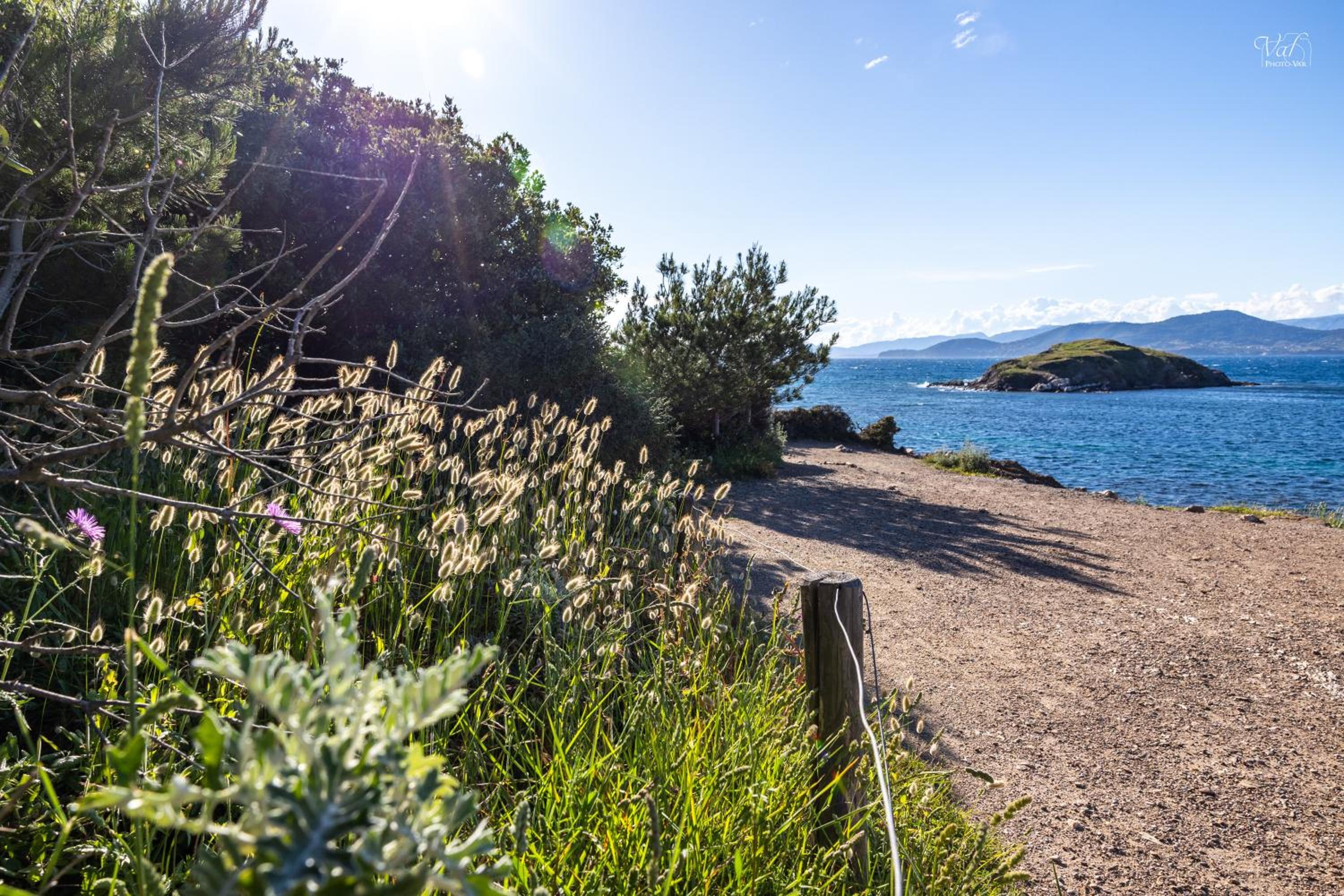 Le Lodge de la Presqu île de Giens Sea and Mountain Pleasure