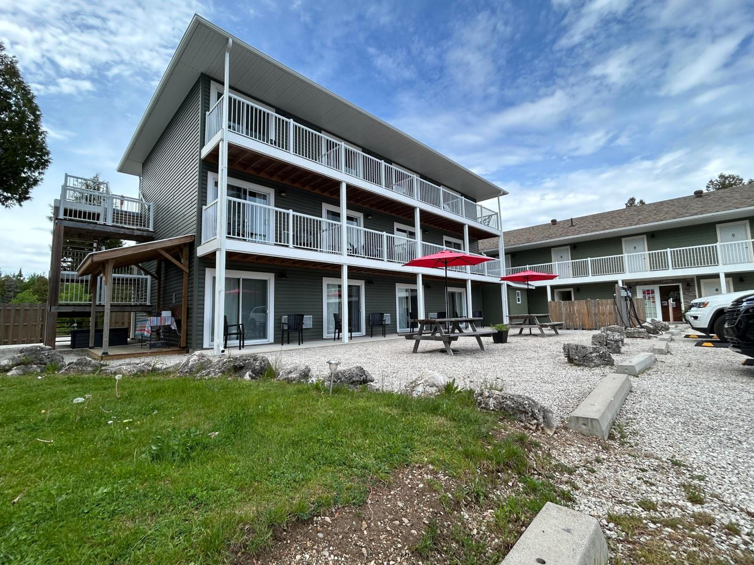 Escarpment Heights Motel
