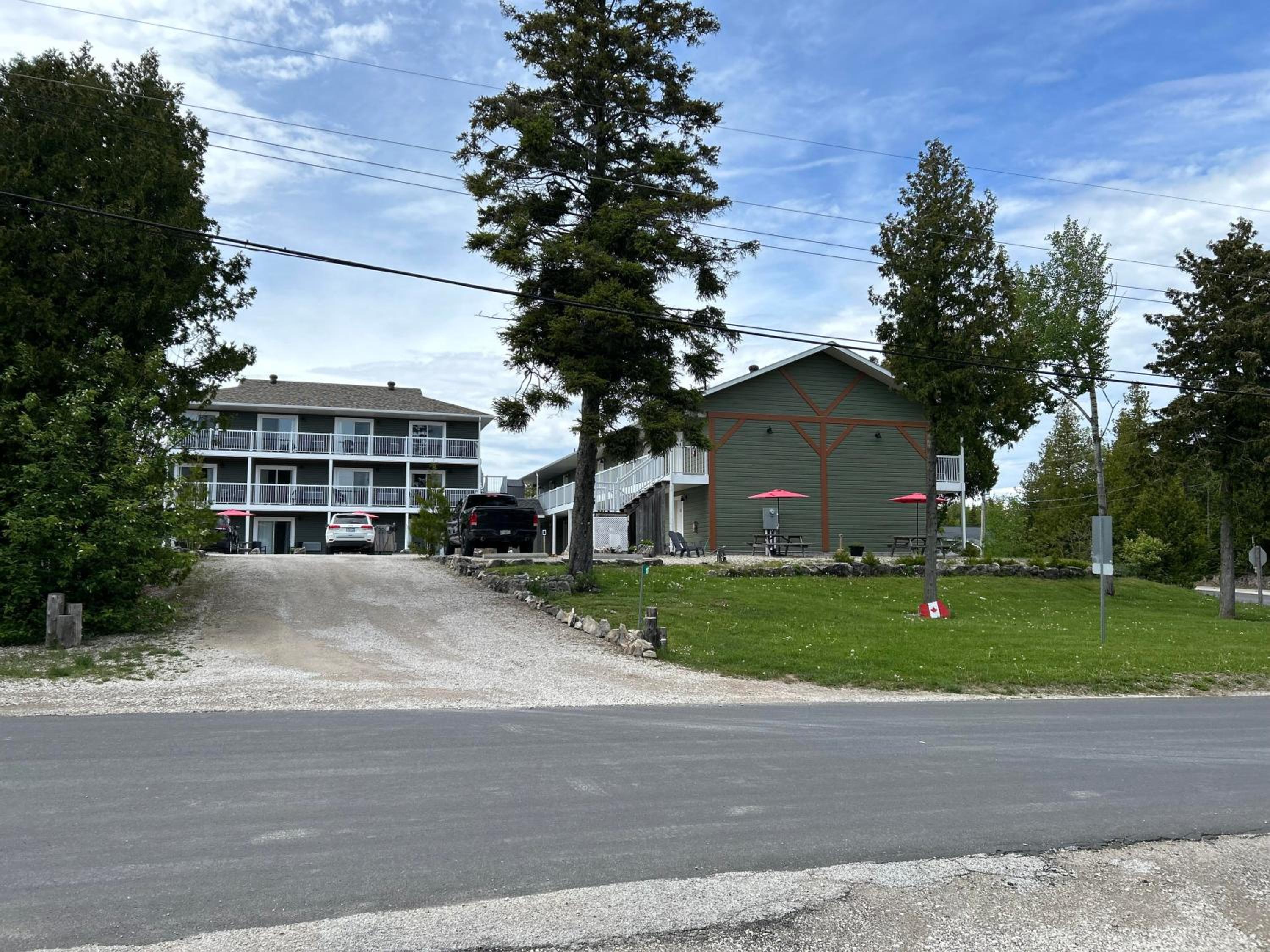 Escarpment Heights Motel