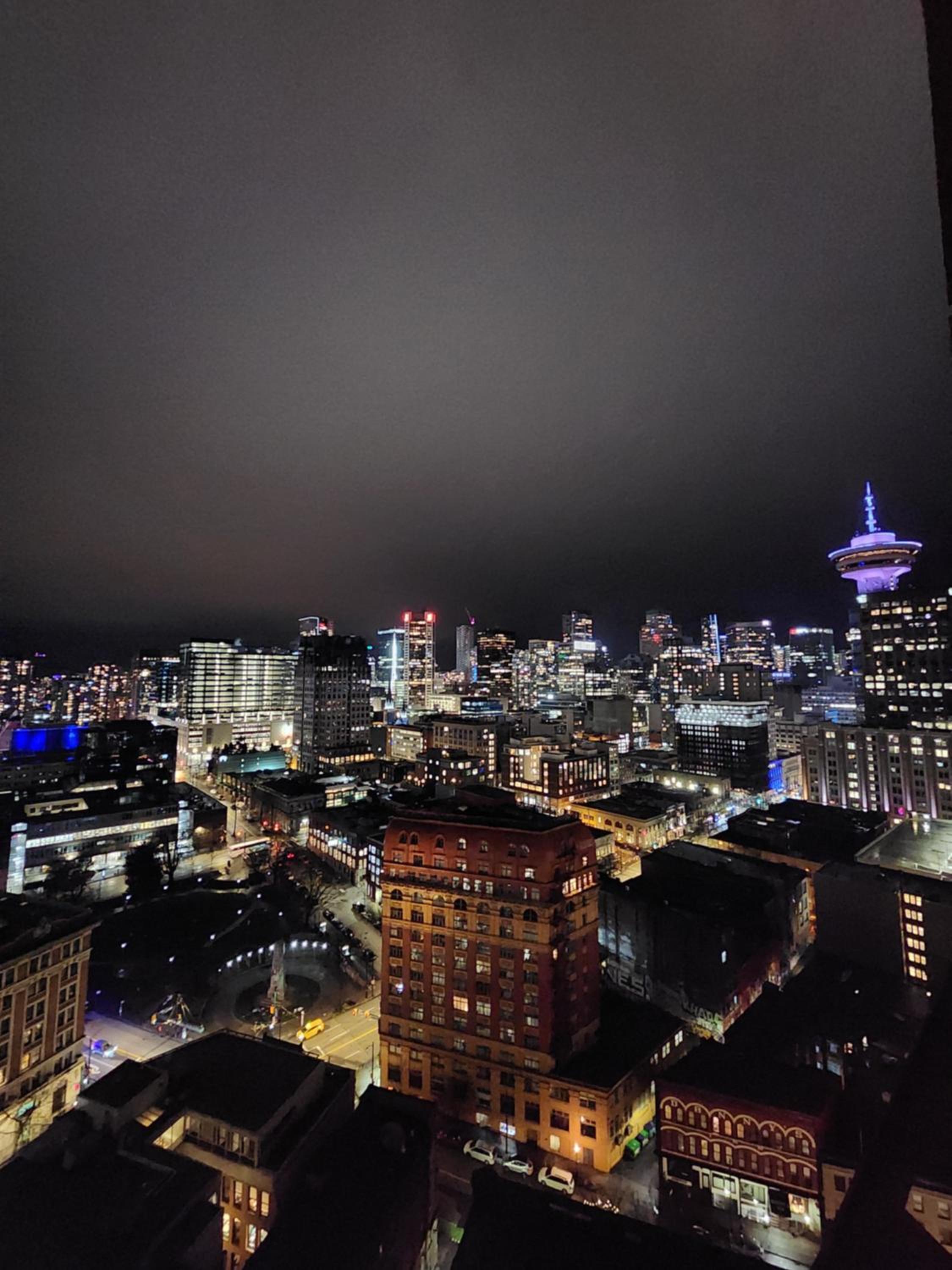 Luxury Downtown Vancouver Suite