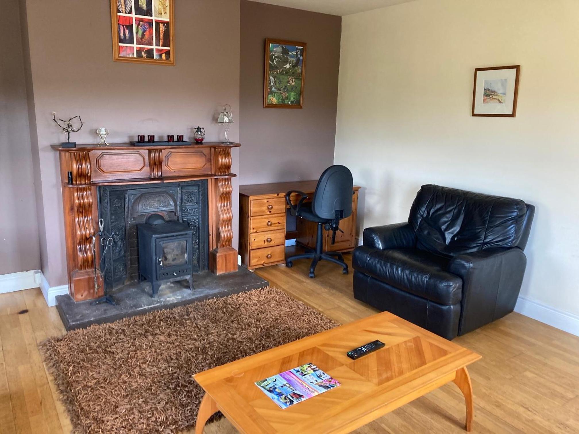 Glencolumbkille House - Self Catering Rooms view 2