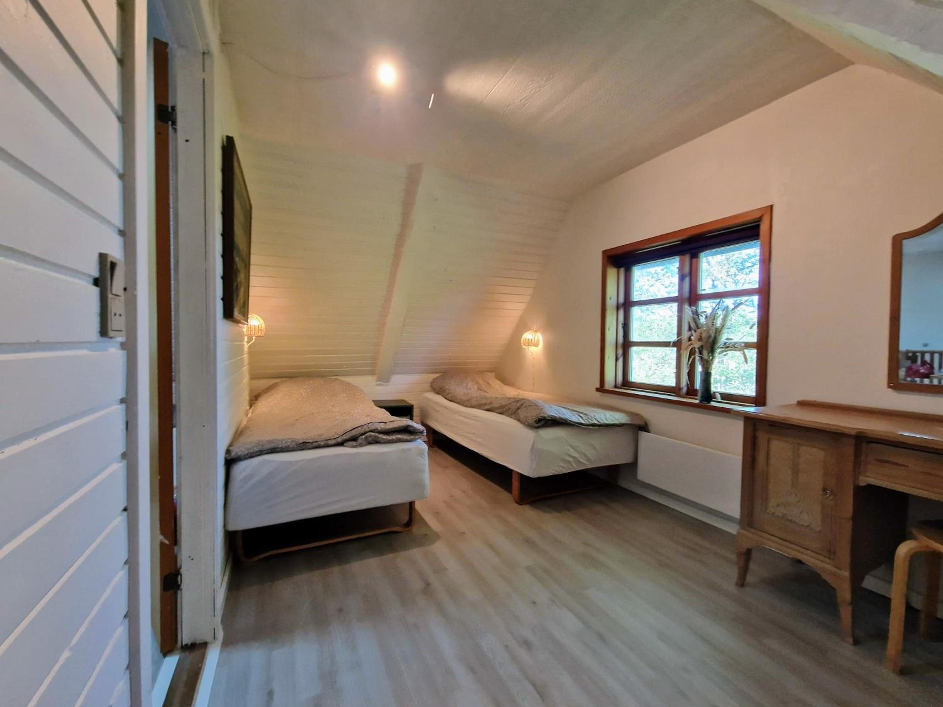 Family-Friendly Coastal Cottage