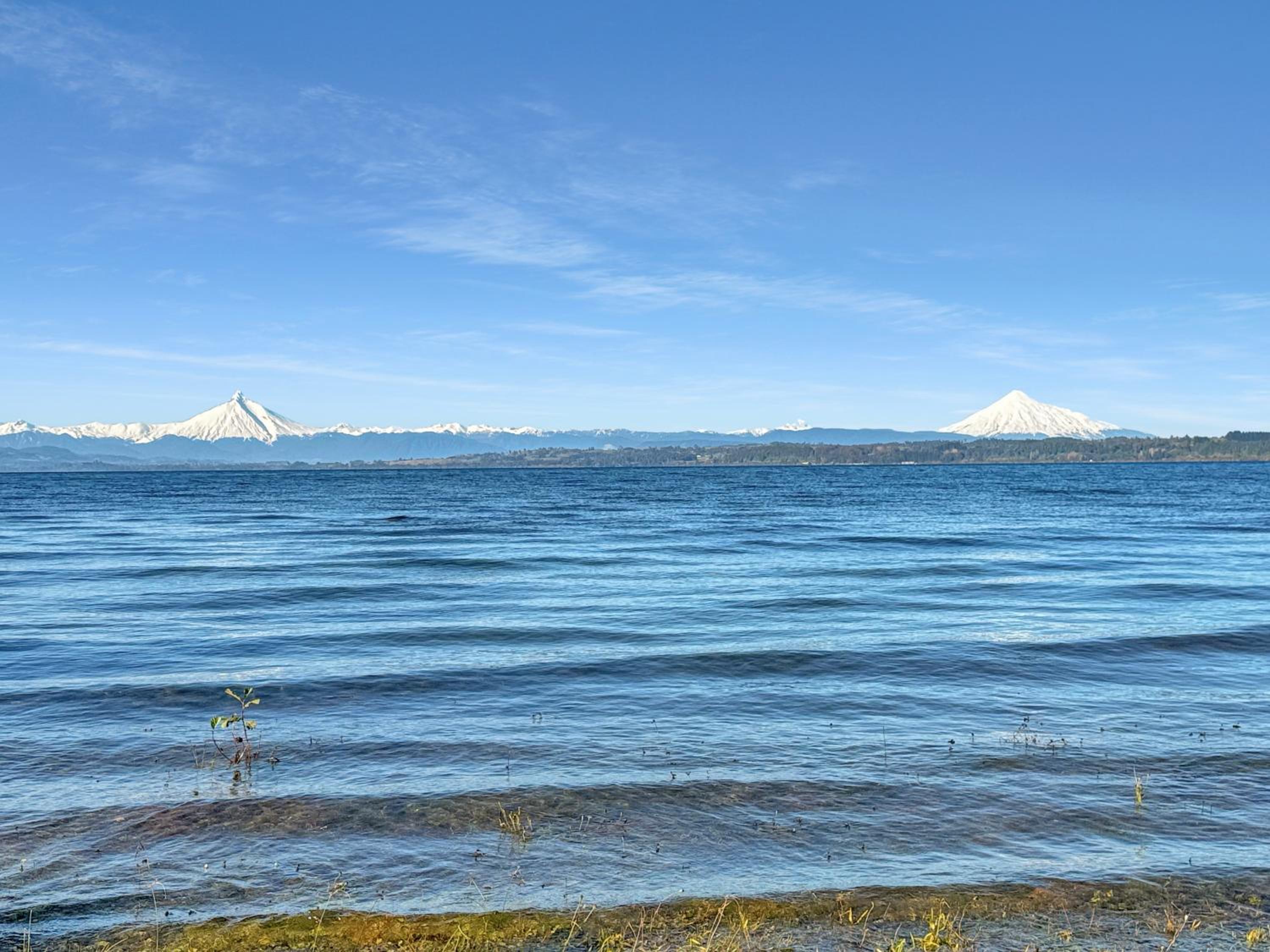 Orilla de Lago con Hot Tub, parrilla y vistas