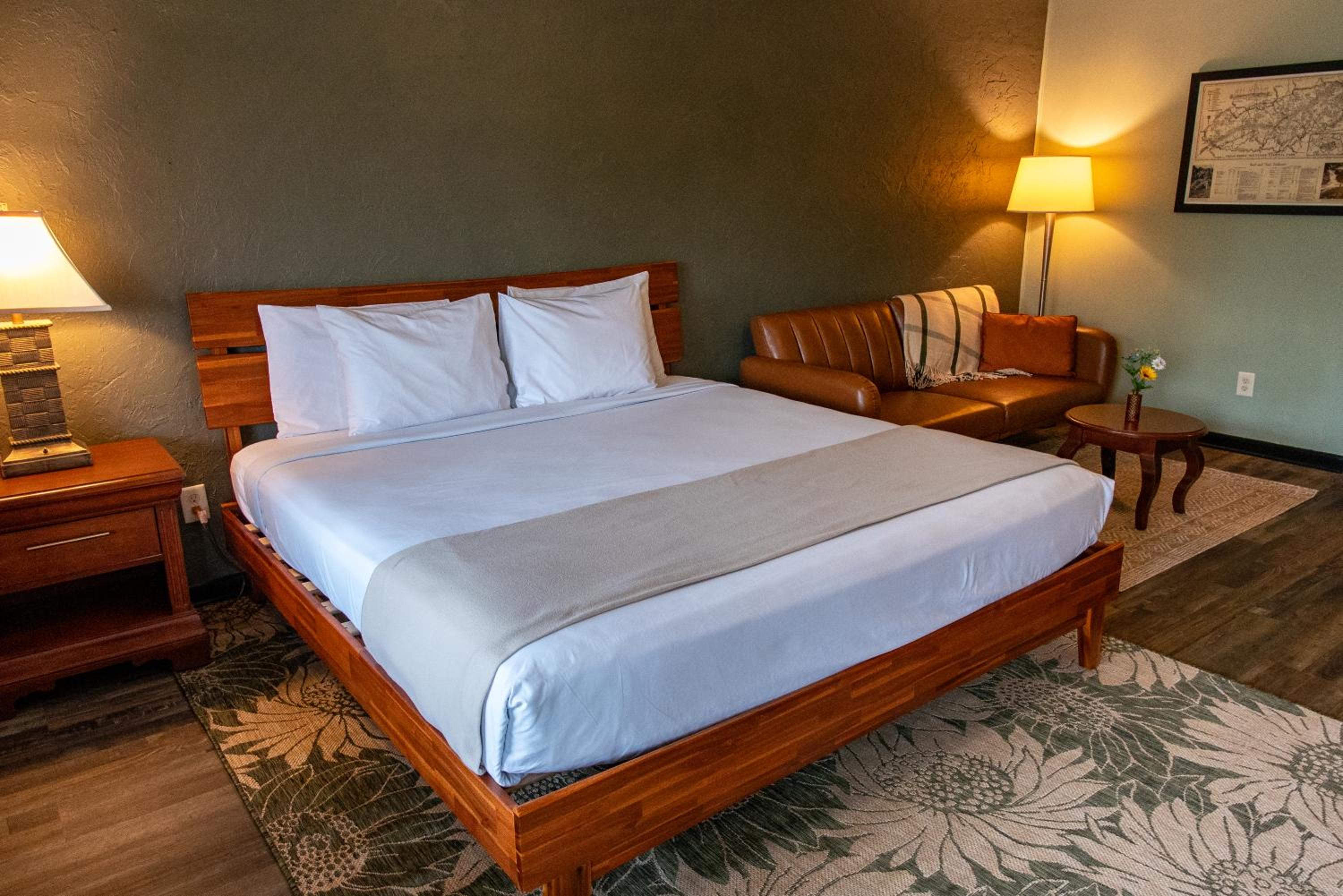 Townsend River Breeze Inn