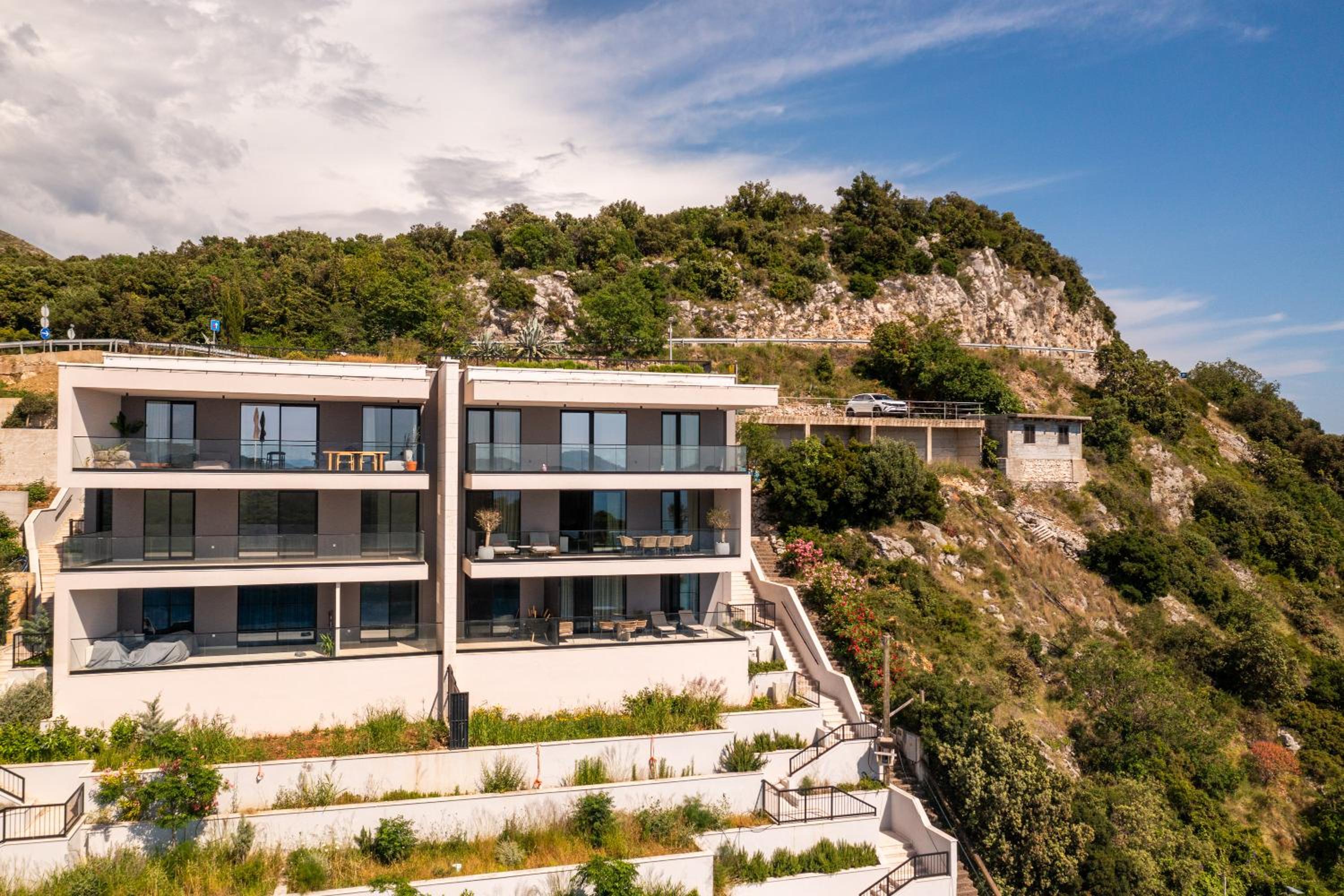 Luxury seaview apartment Alenka