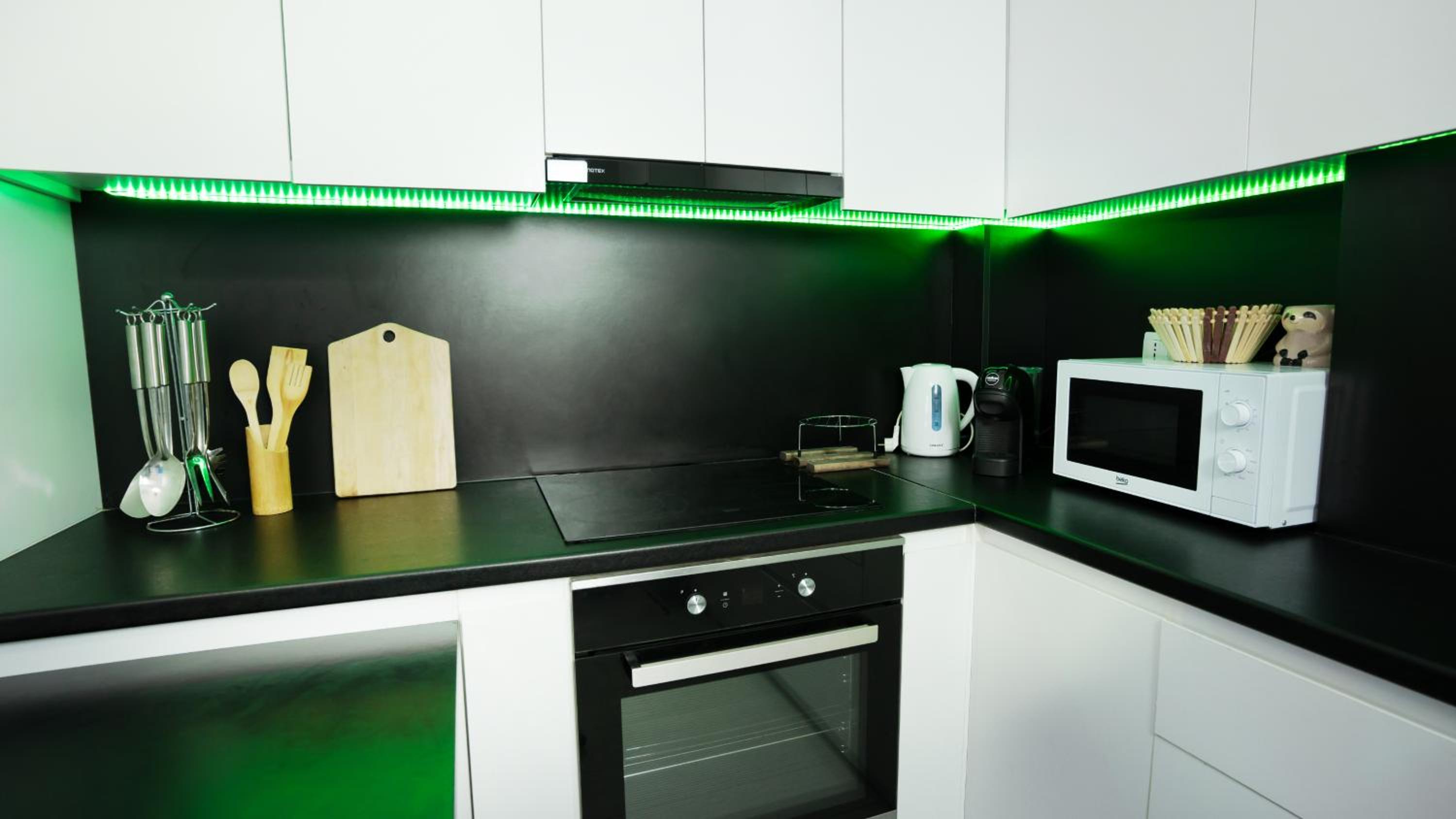 Ola Apartments
