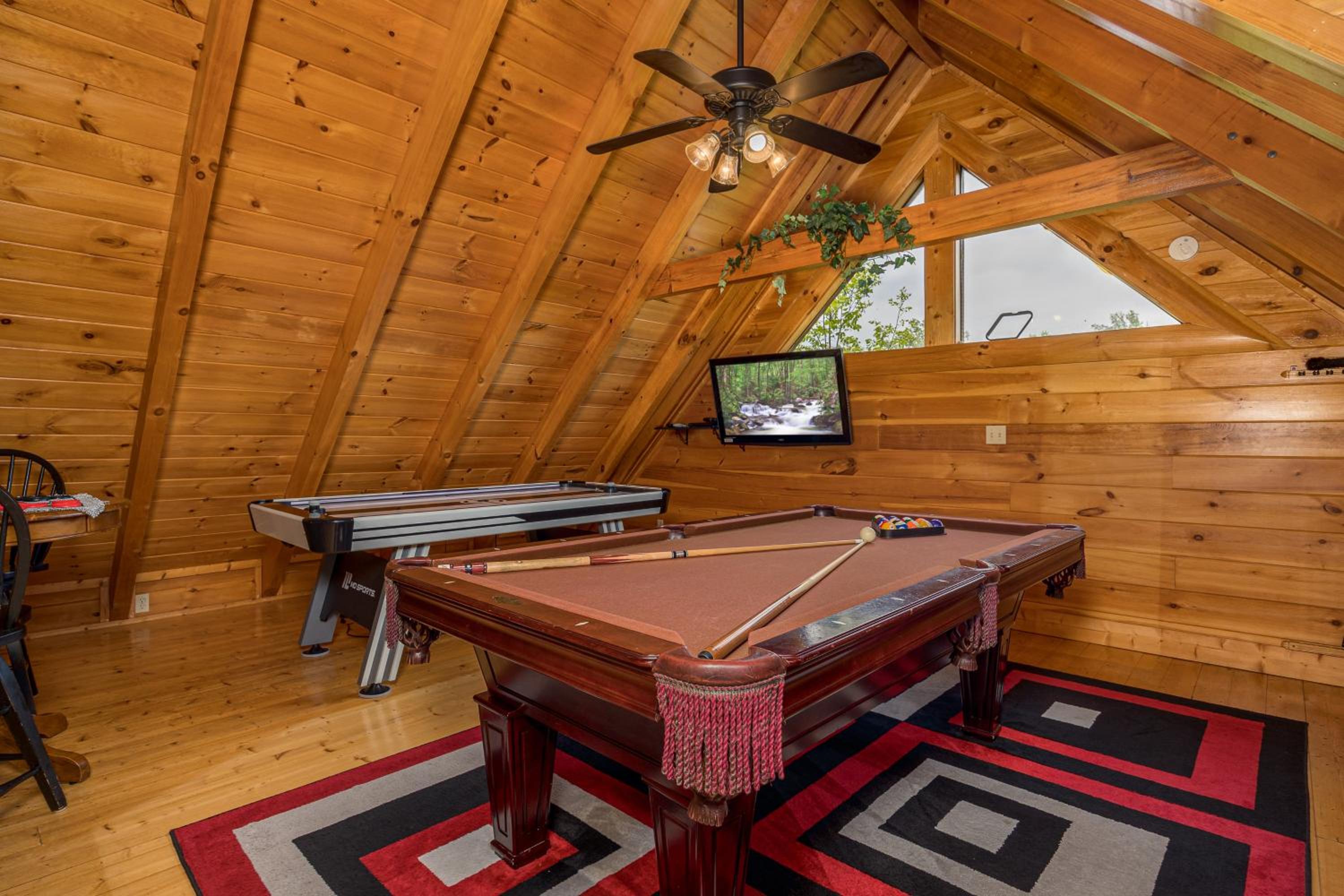 Sugar Shack by Eden Crest Vacation Rentals view 2