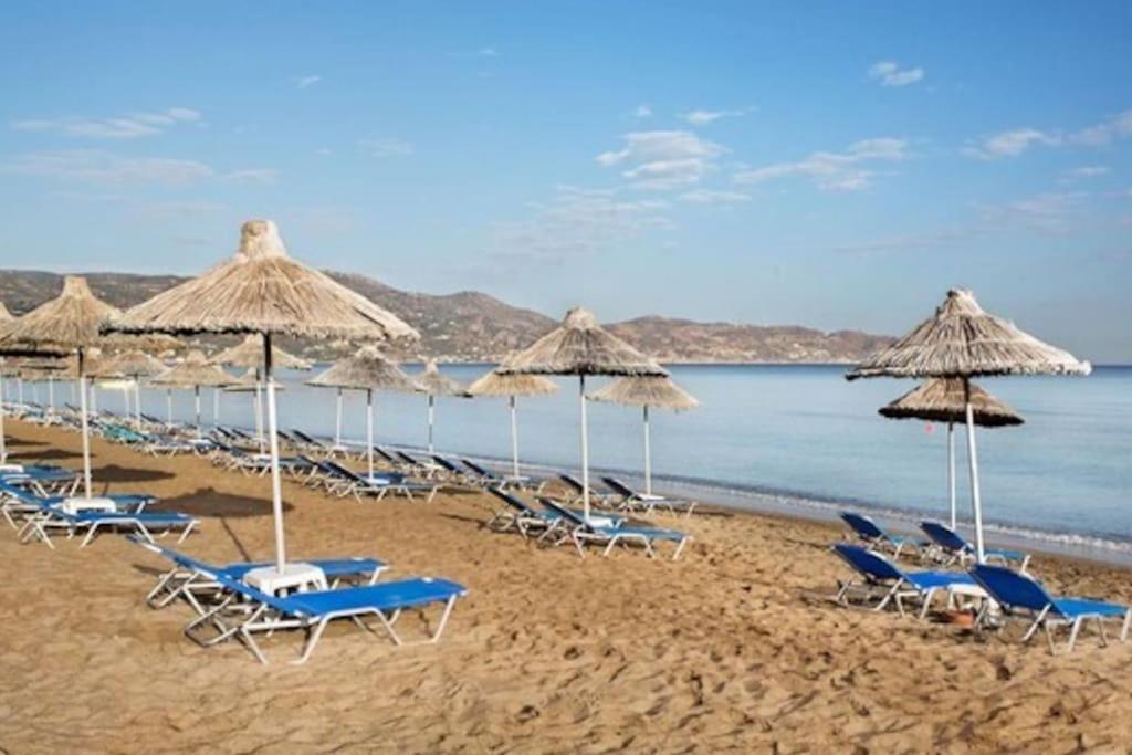 Central Fully Equipped Apartment in Heraklion, Crete view 3