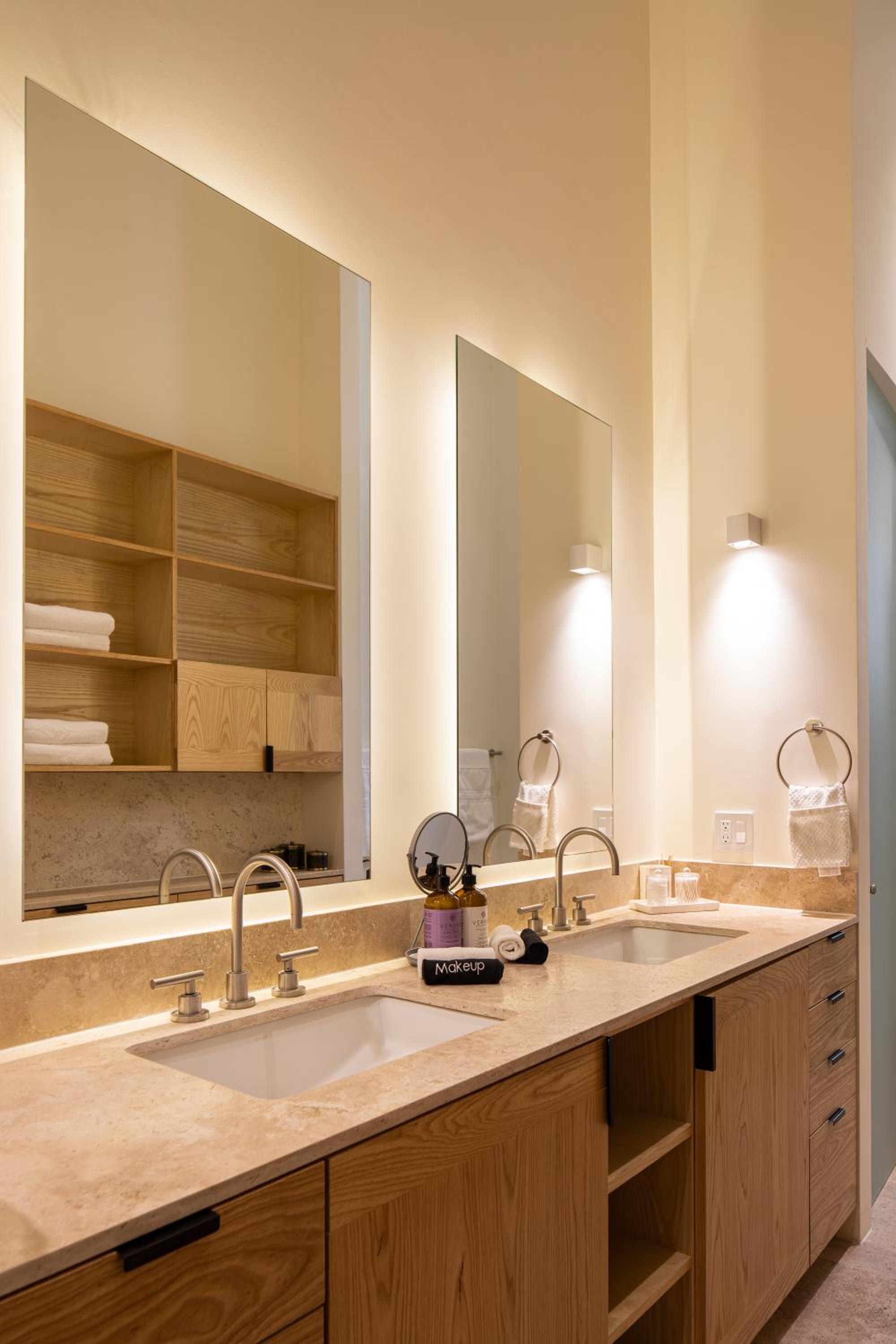 HOLT Parque Juarez Privada Stunning 5BR Villa