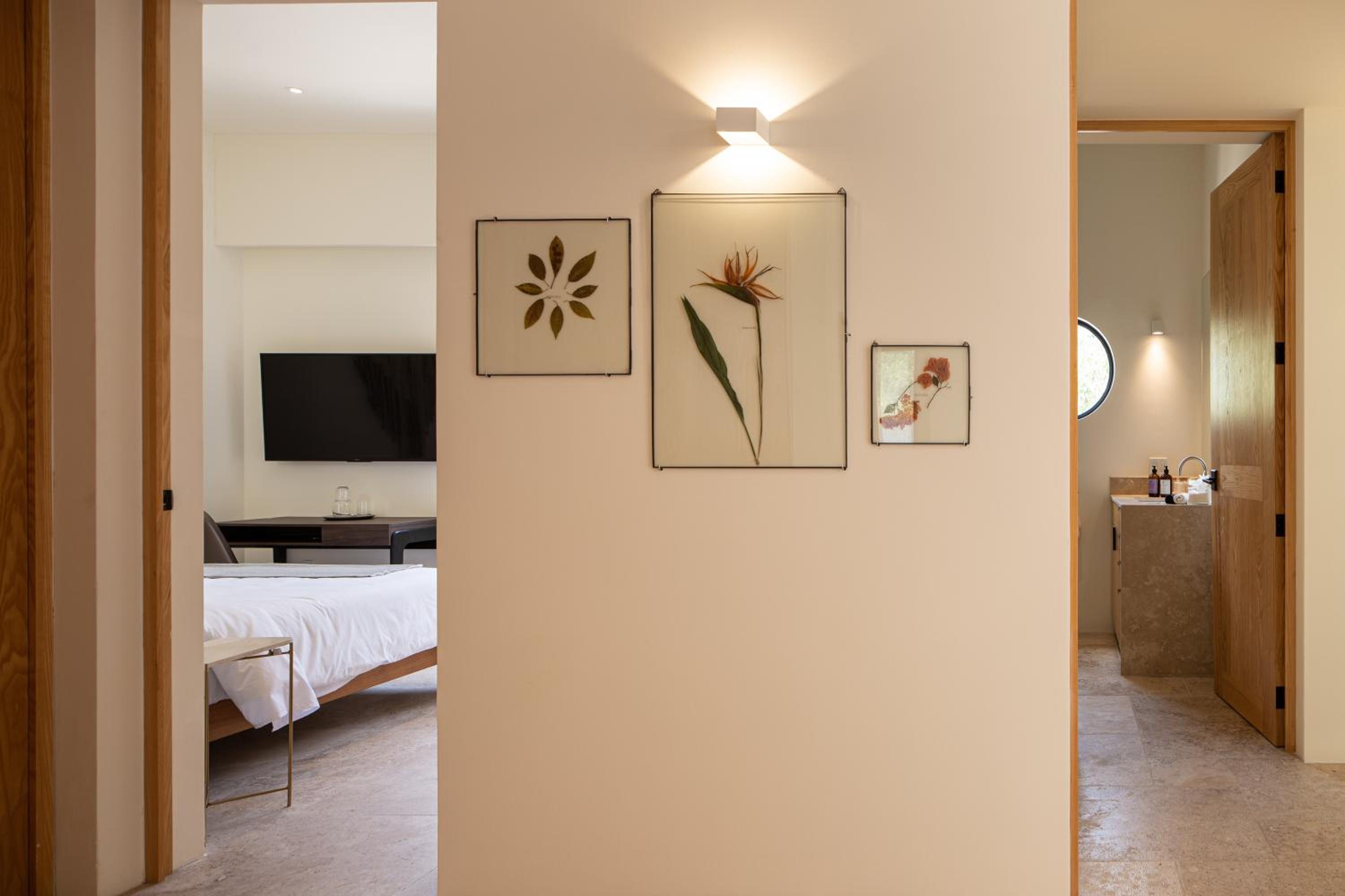 HOLT Parque Juarez Privada Stunning 5BR Villa