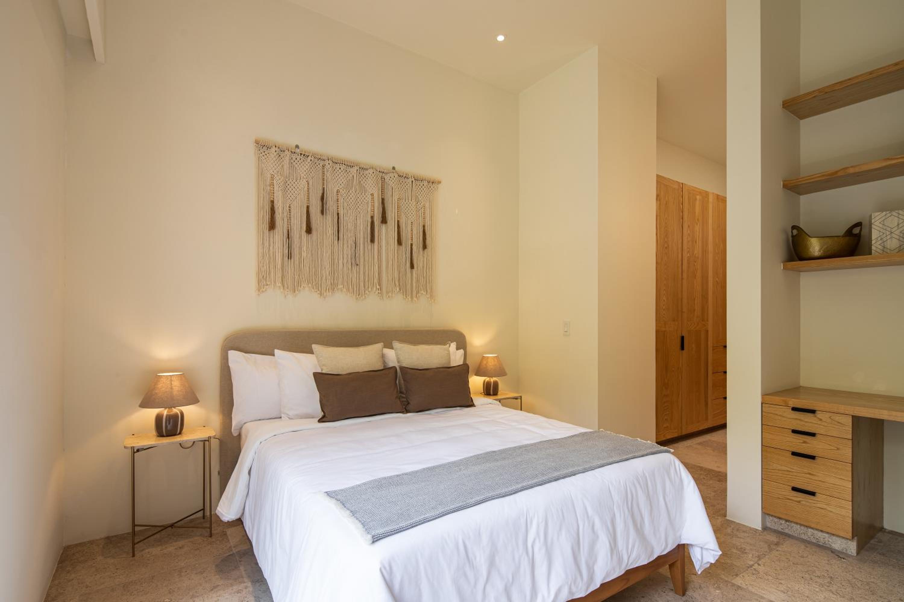 HOLT Parque Juarez Privada Stunning 5BR Villa