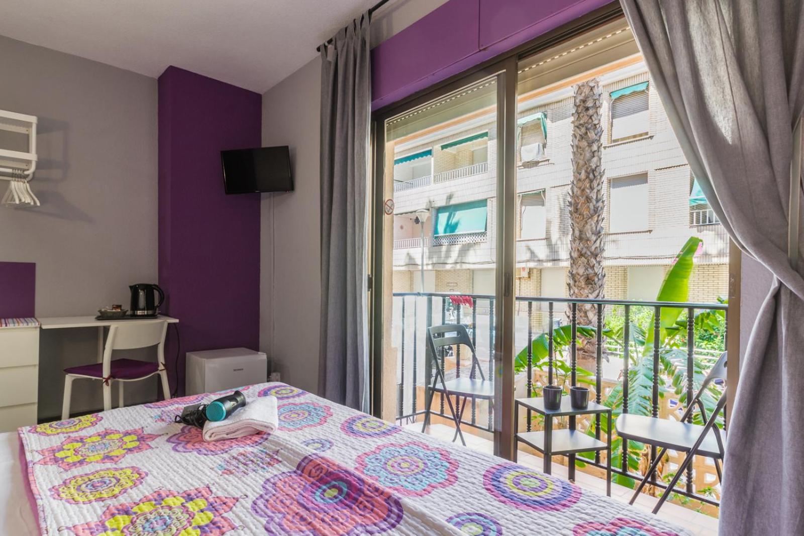 Hostal Tropical