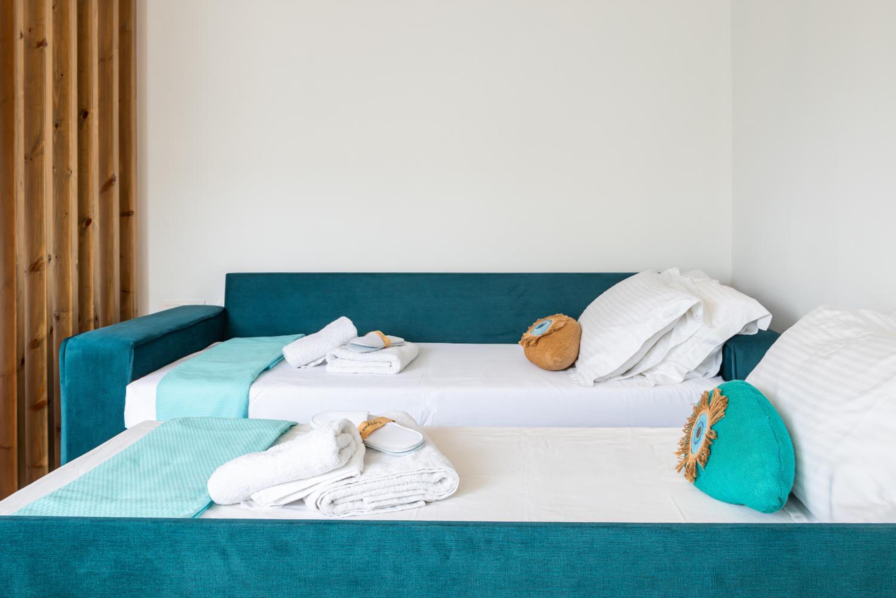 Hyacinthus Executive Suite 5 Min to BEACH
