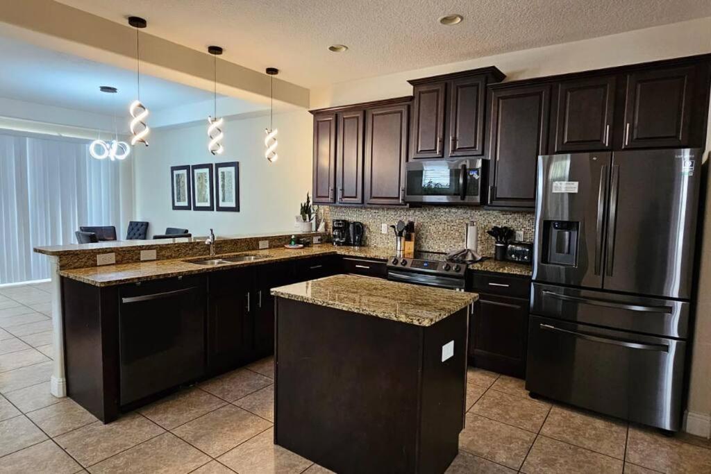 Spacious & Cozy Home- Near all Disney Parks view 4