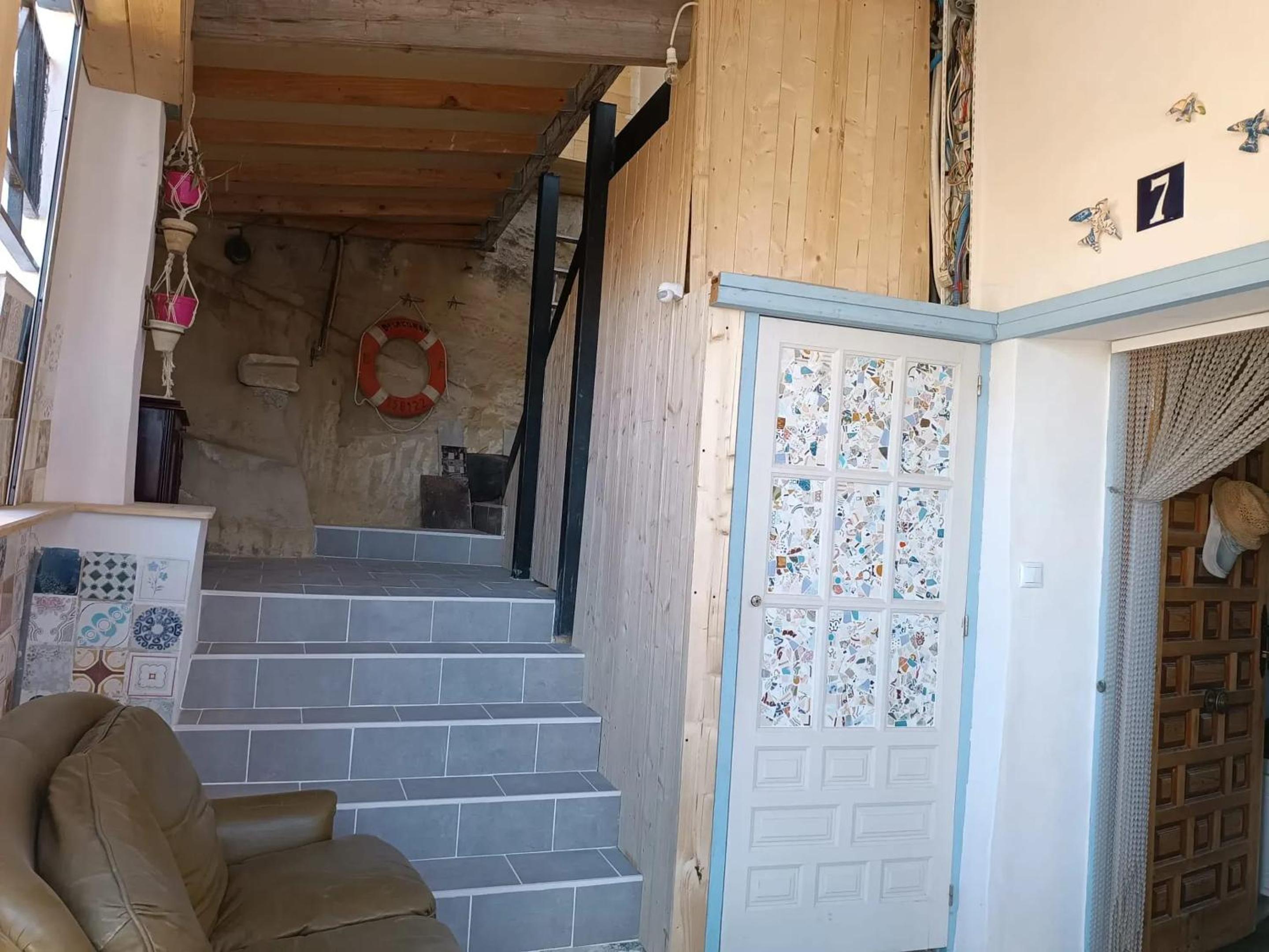 Comfortable house with sea view in Alicante + Garden view 4